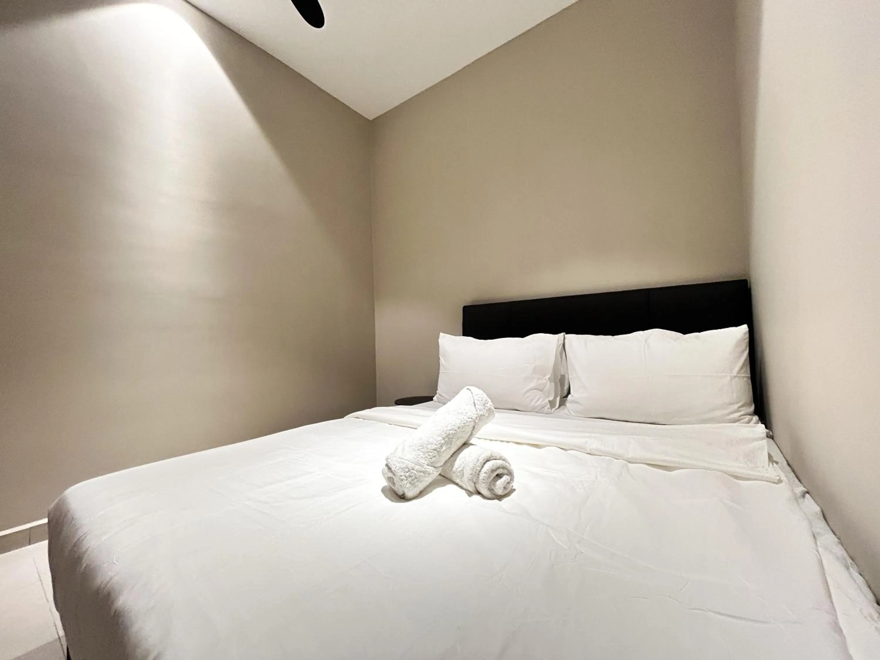 Bed in The Paxtonz by Manhattan Group