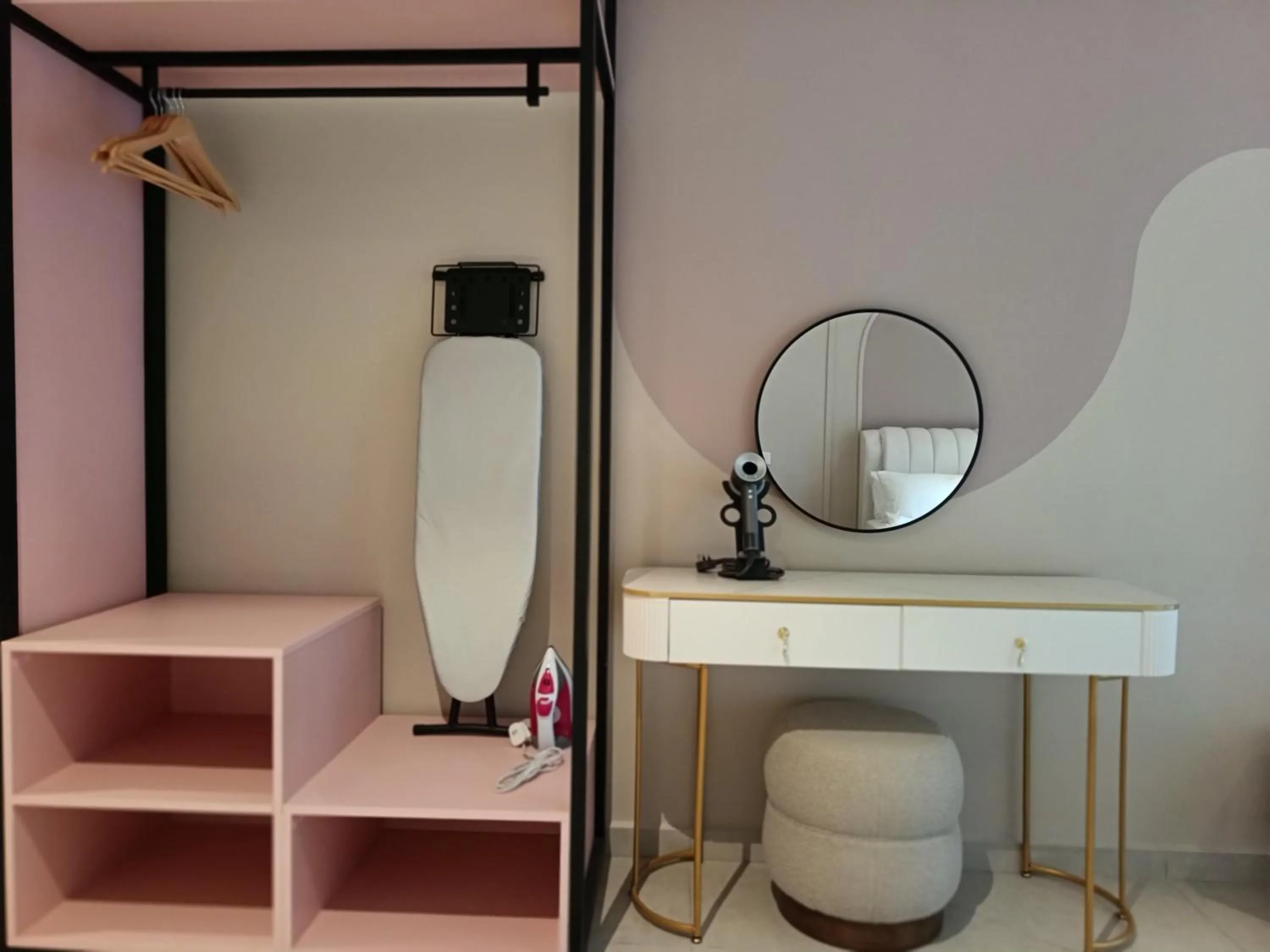 The Paxtonz by Manhattan Group