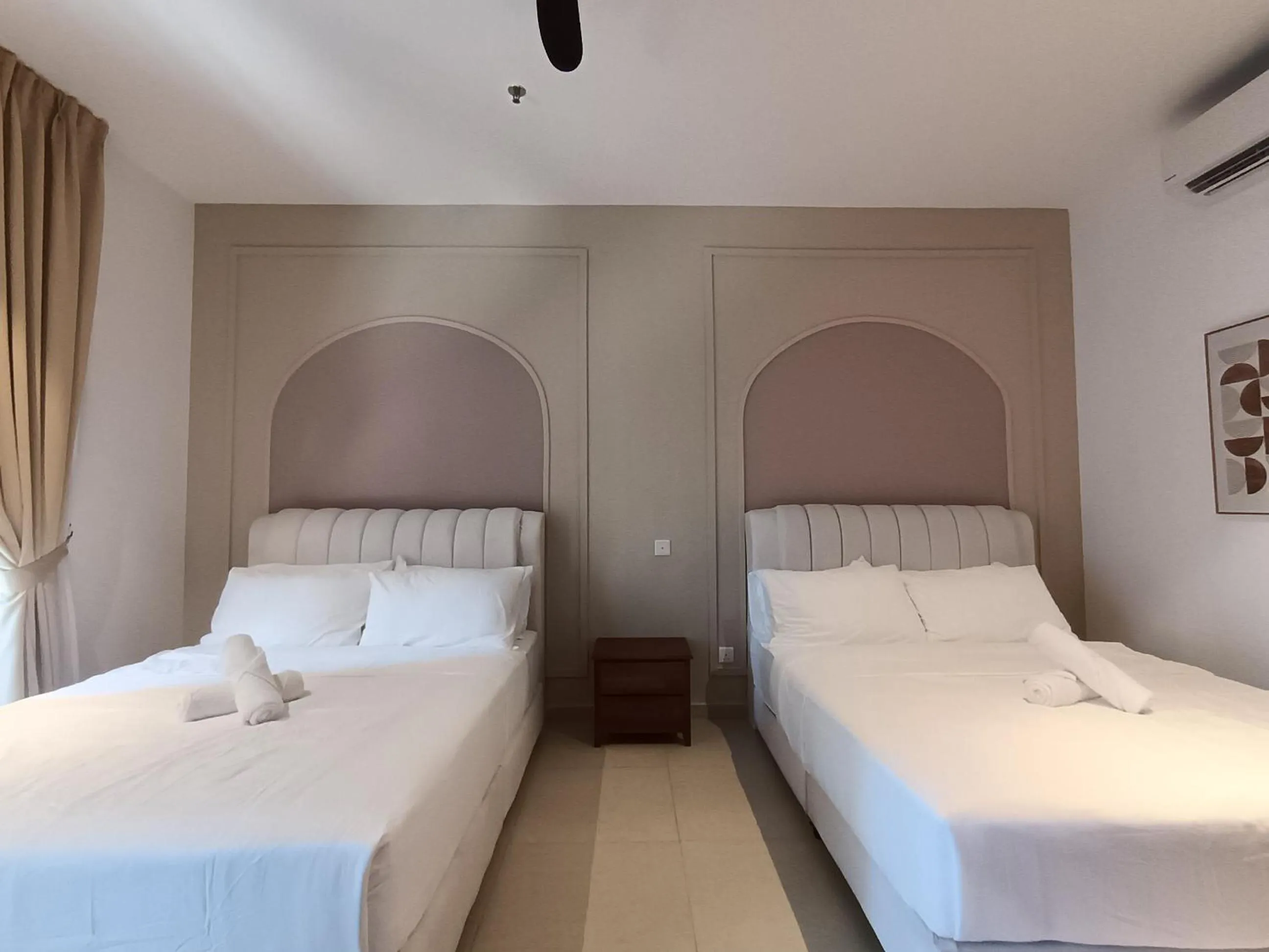 Bed in The Paxtonz by Manhattan Group