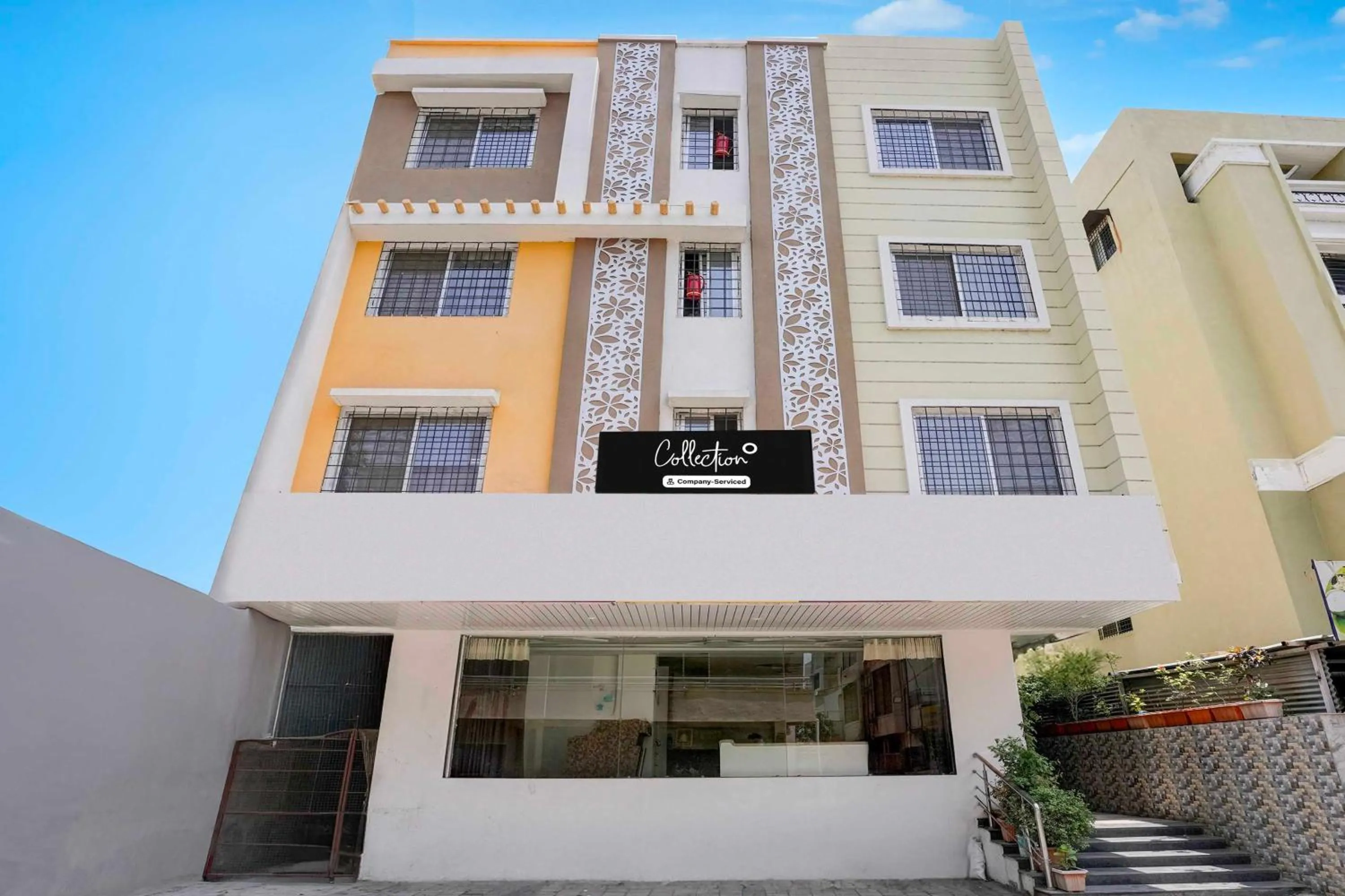 Facade/entrance in Collection O Shirdi Shree Virbhadra Temple