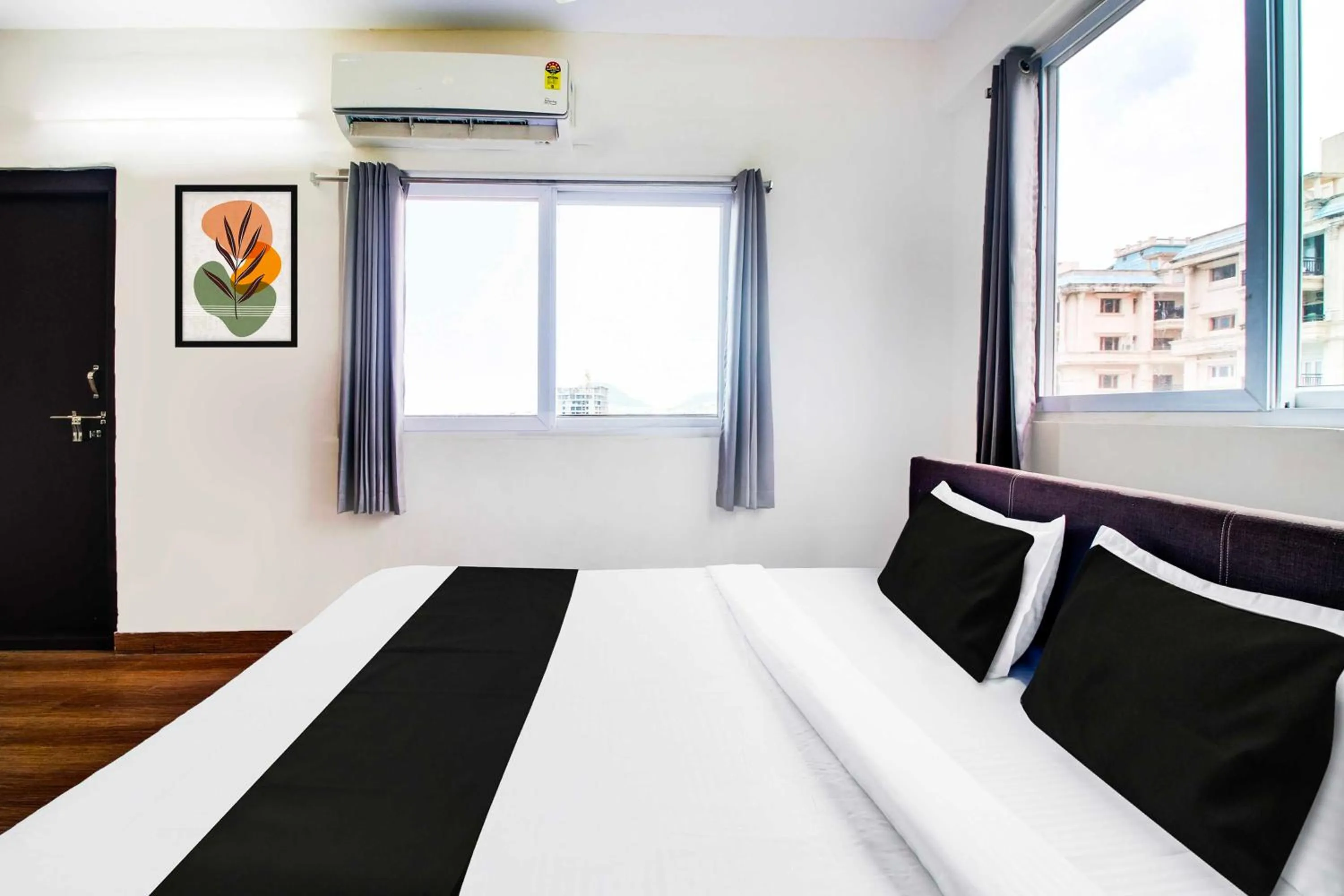 Bedroom, Bed in Collection O Rushikonda Beach Near GITAM