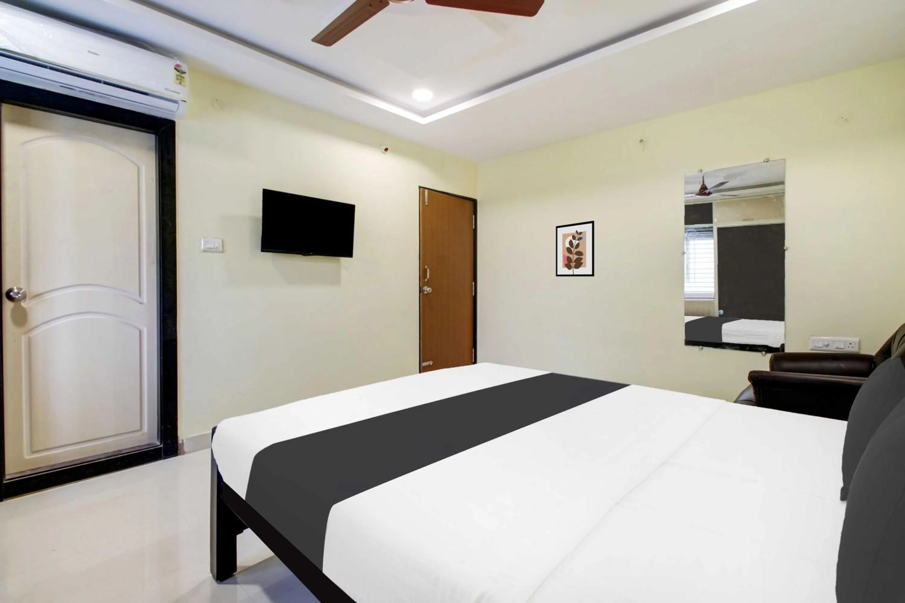 Bedroom, Bed in Collection O Visakhapatnam Government Institute of Chemical Engineering