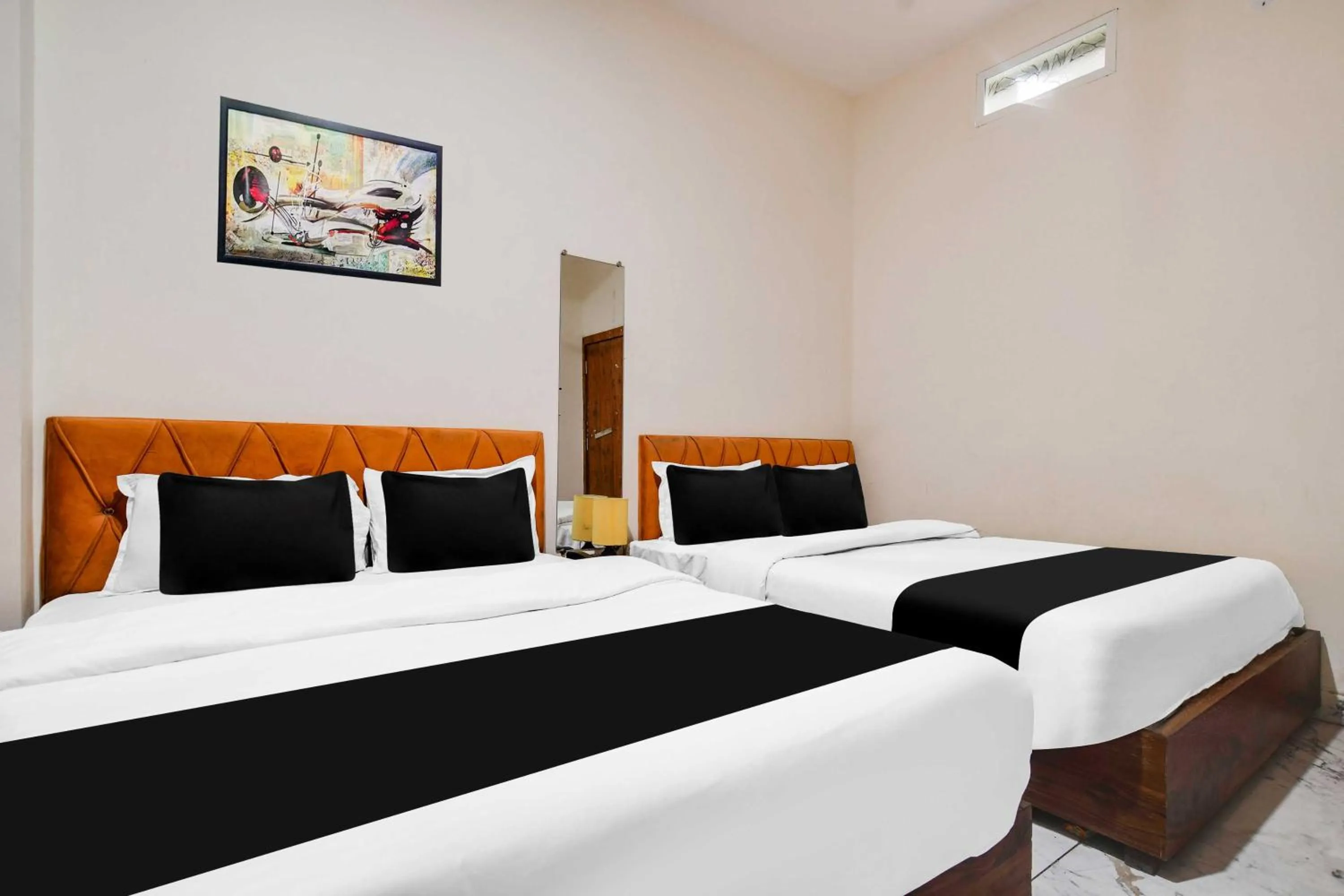 Collection O Ujjain Near Hari Fatak