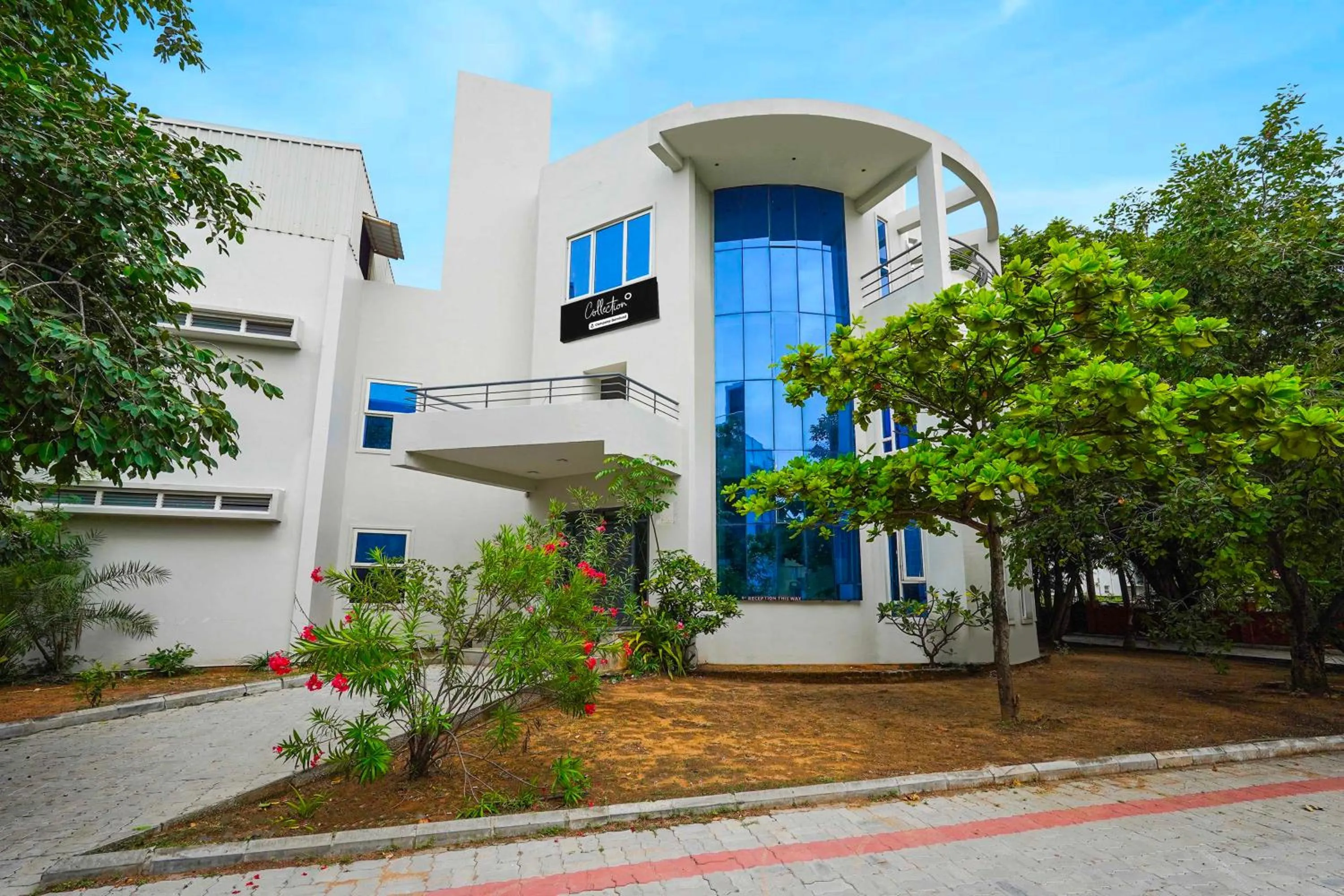 Facade/entrance in Collection O Chennai Nemmeli Bridge