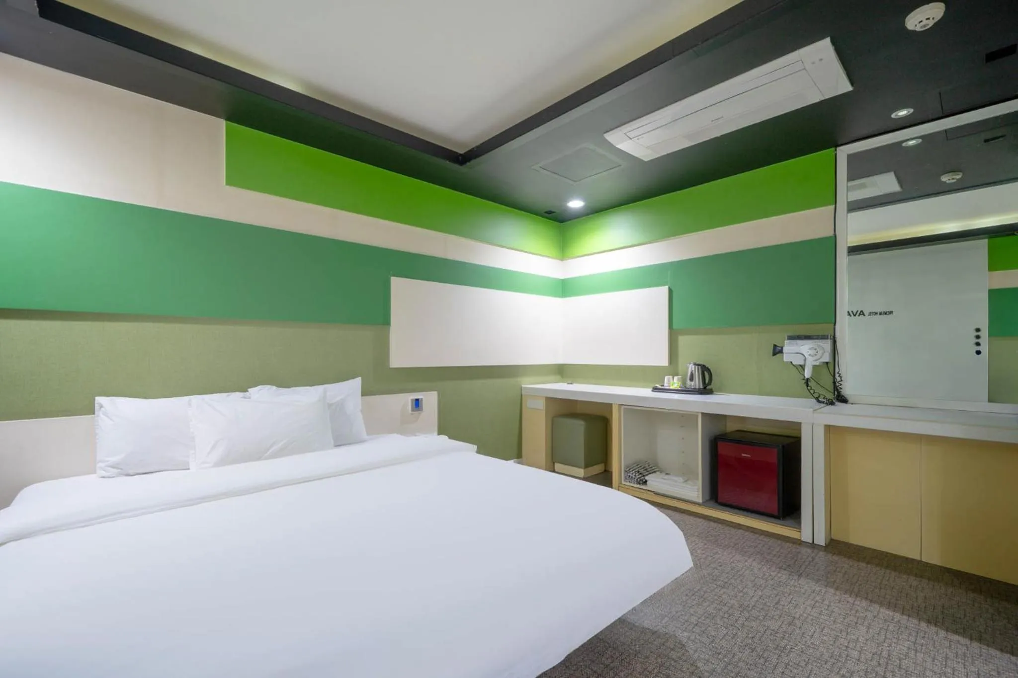 Bed in Changwon Ava Hotel