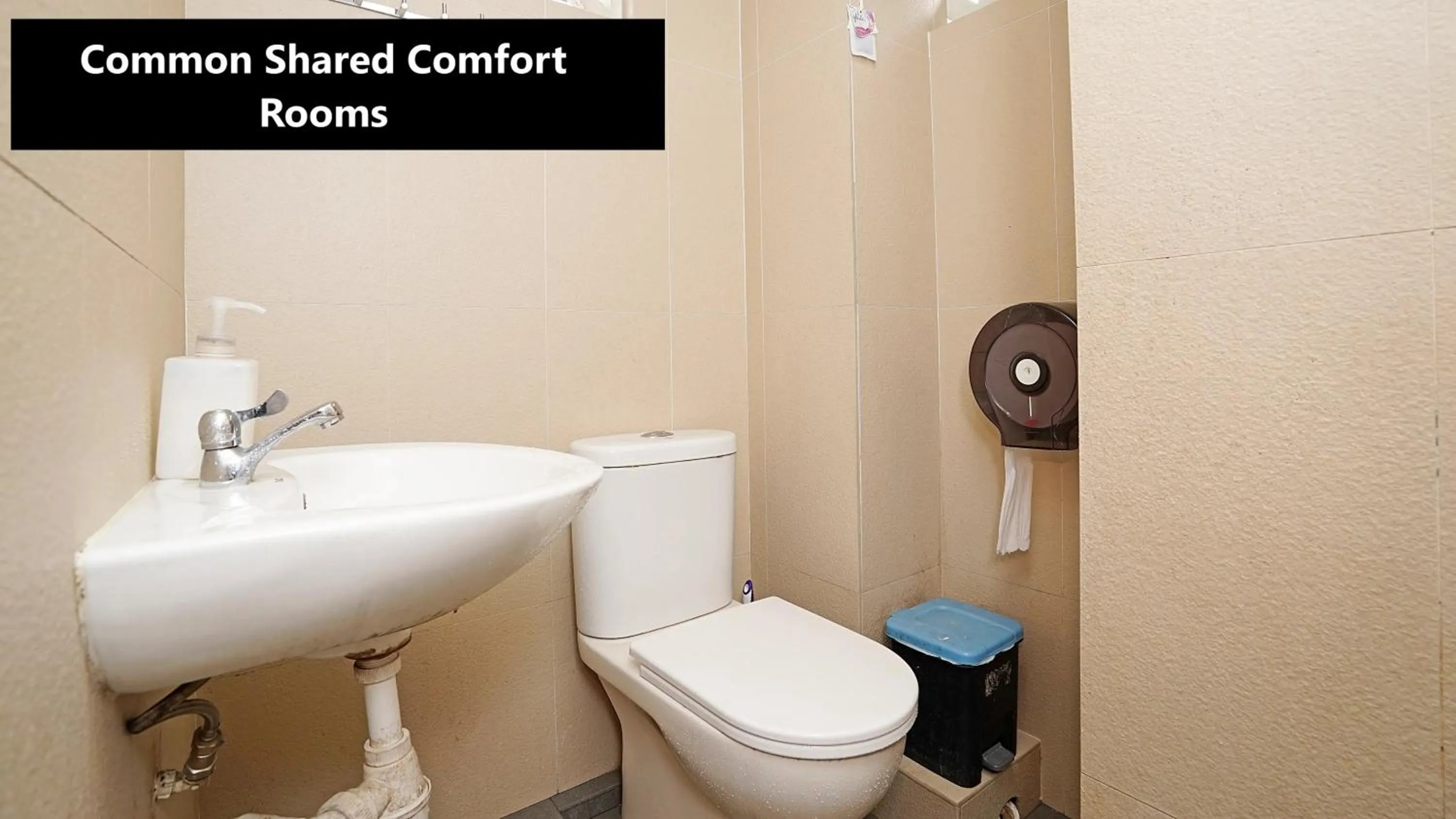 Shower in Royal Lodge @ Pagoda Street