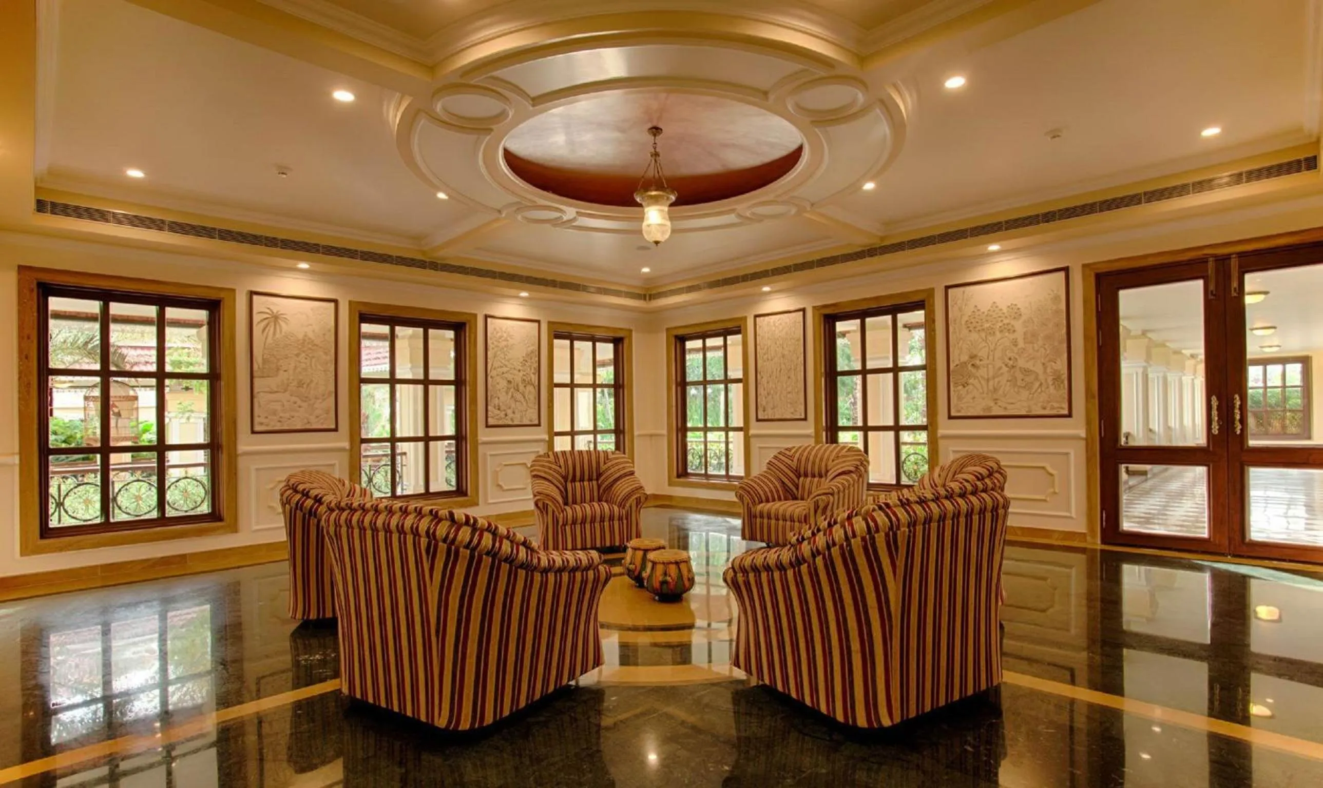 Lobby or reception in Regency Lagoon Resort