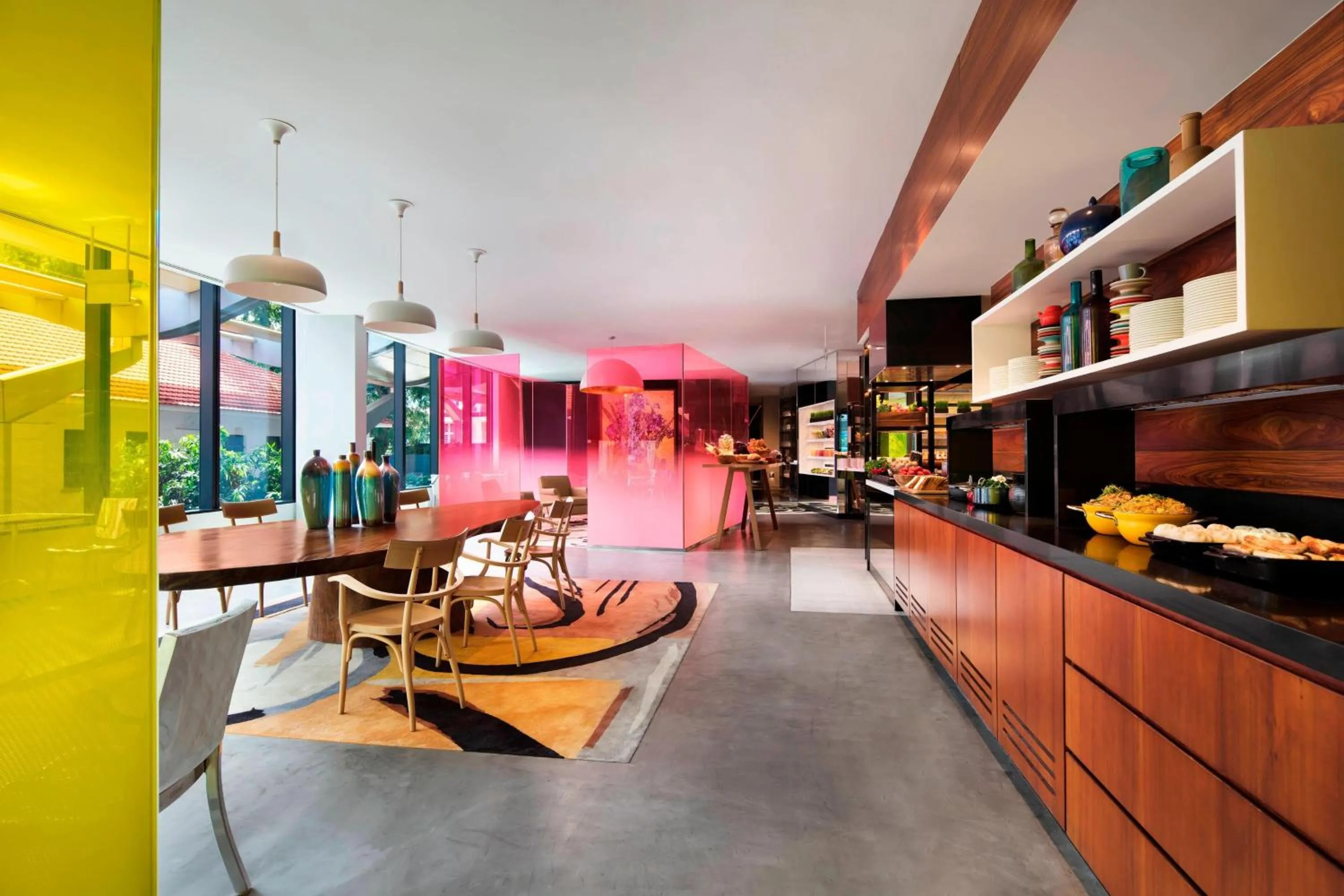 Lounge or bar in JW Marriott Hotel Singapore South Beach