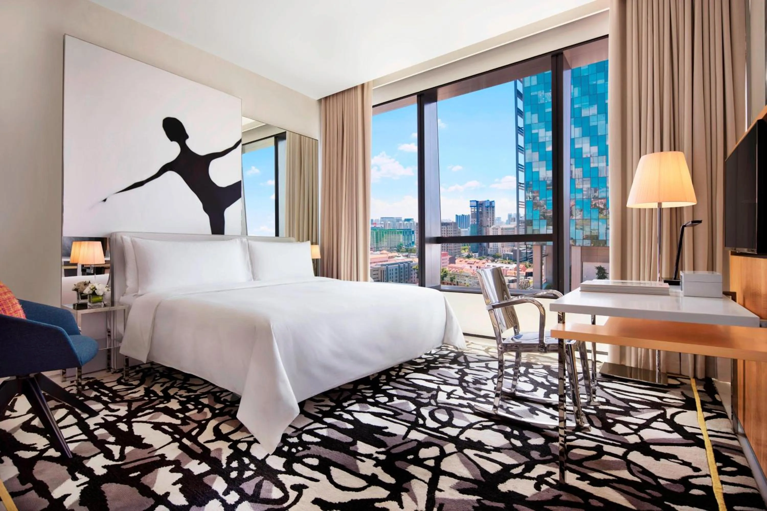 Photo of the whole room, Bed in JW Marriott Hotel Singapore South Beach