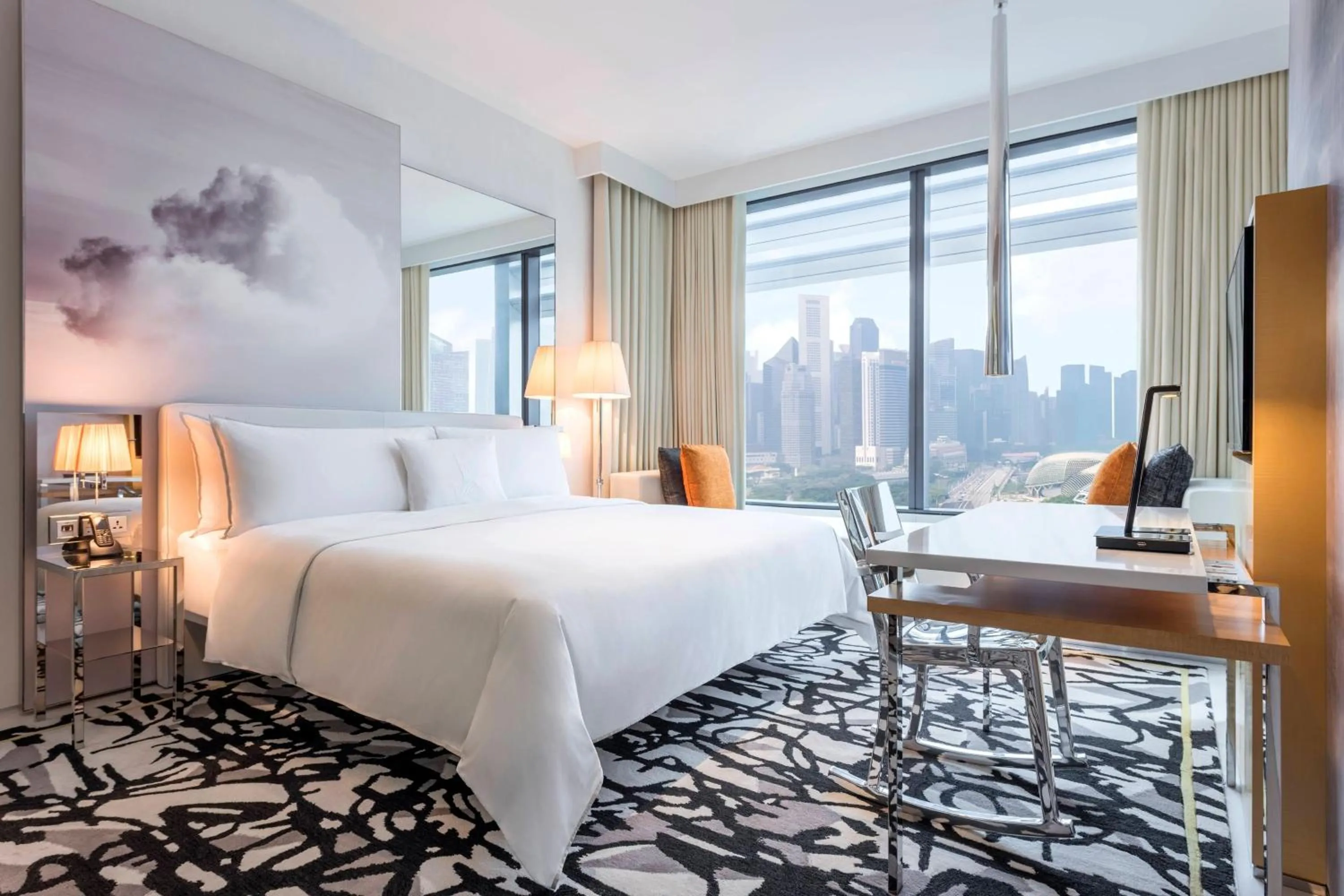 Photo of the whole room, Bed in JW Marriott Hotel Singapore South Beach