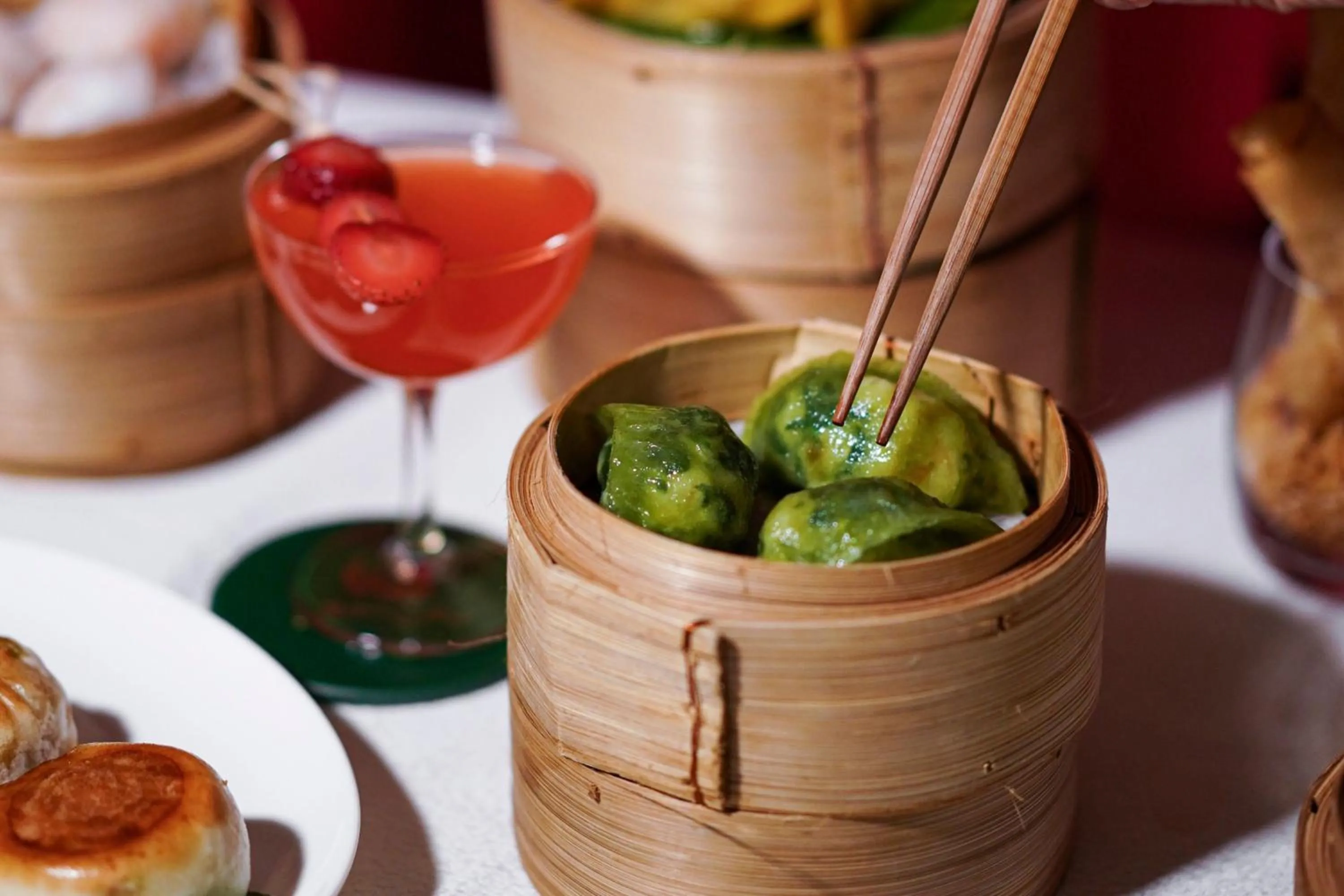 Restaurant/places to eat in JW Marriott Hotel Singapore South Beach