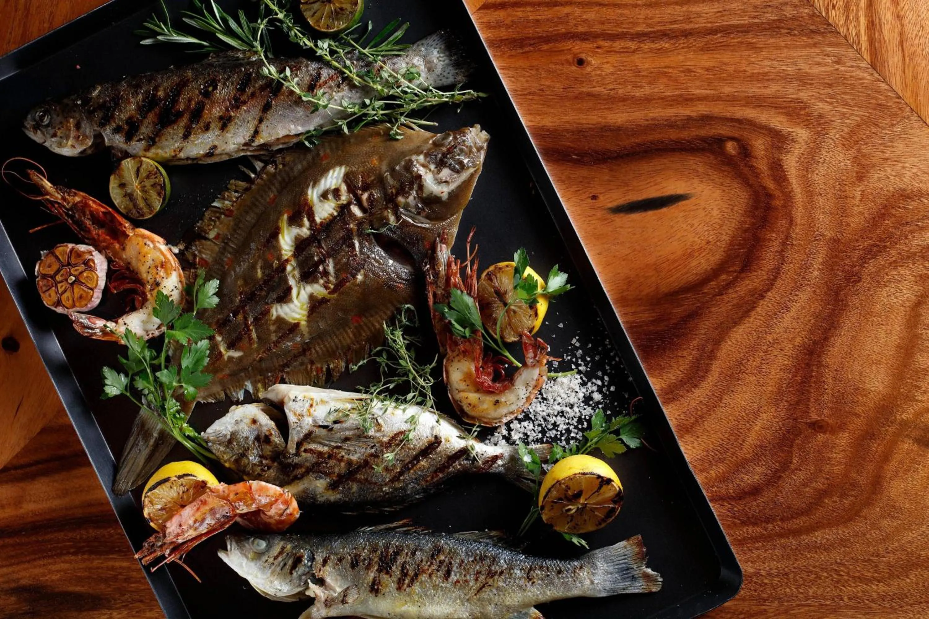 Restaurant/places to eat in JW Marriott Hotel Singapore South Beach