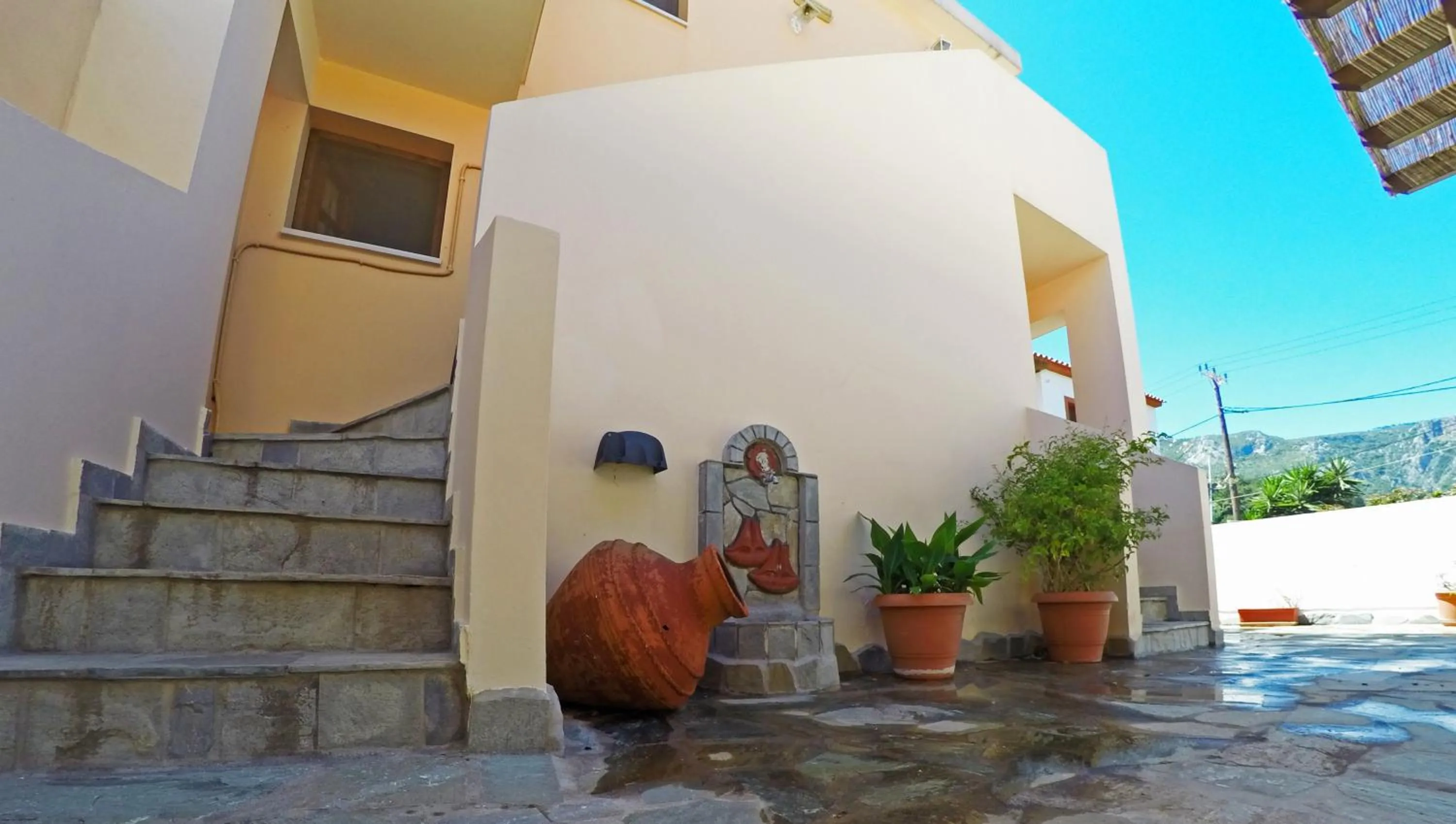 Property building in Tarsanas Beach