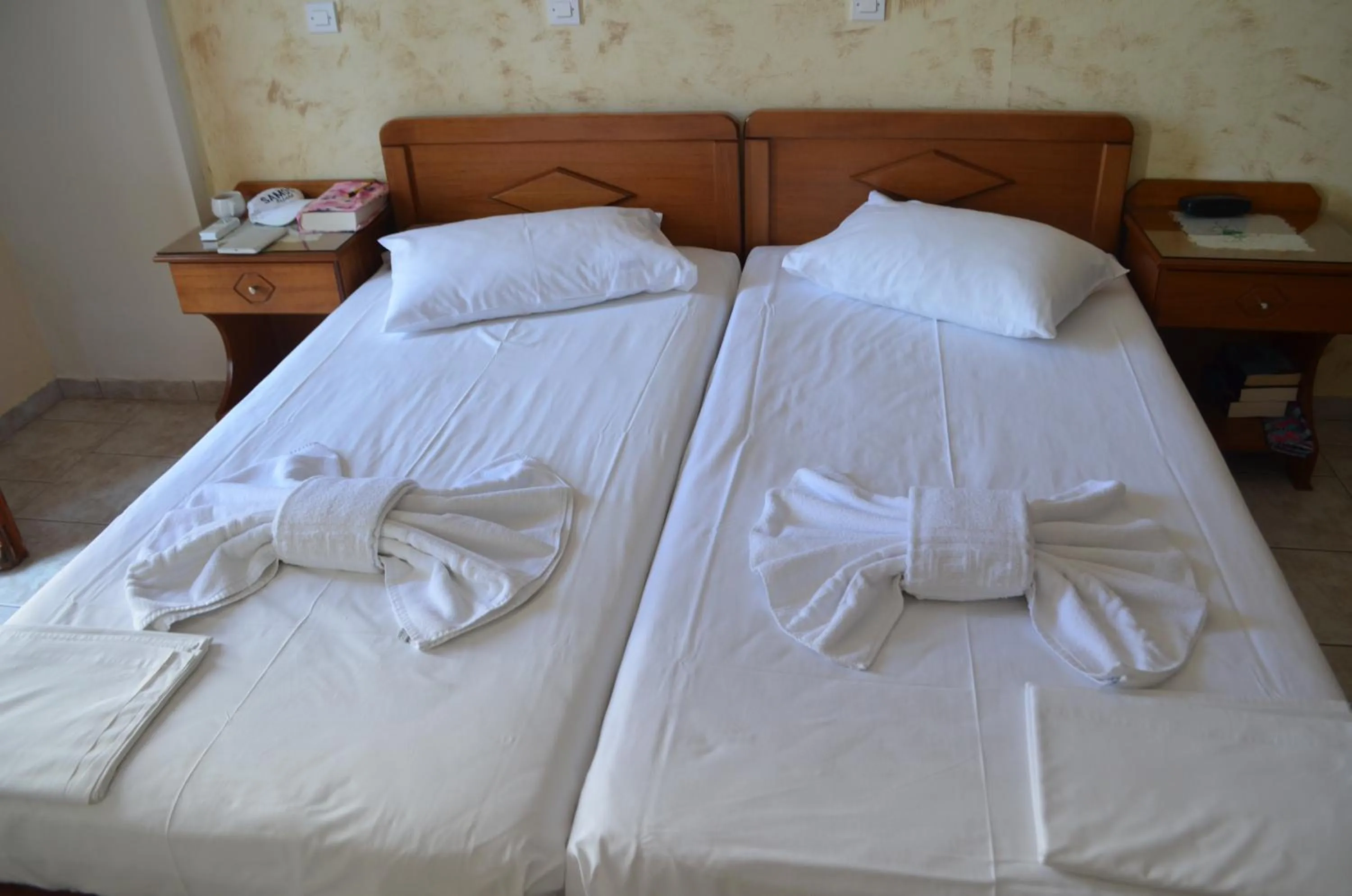 Bed in Tarsanas Beach