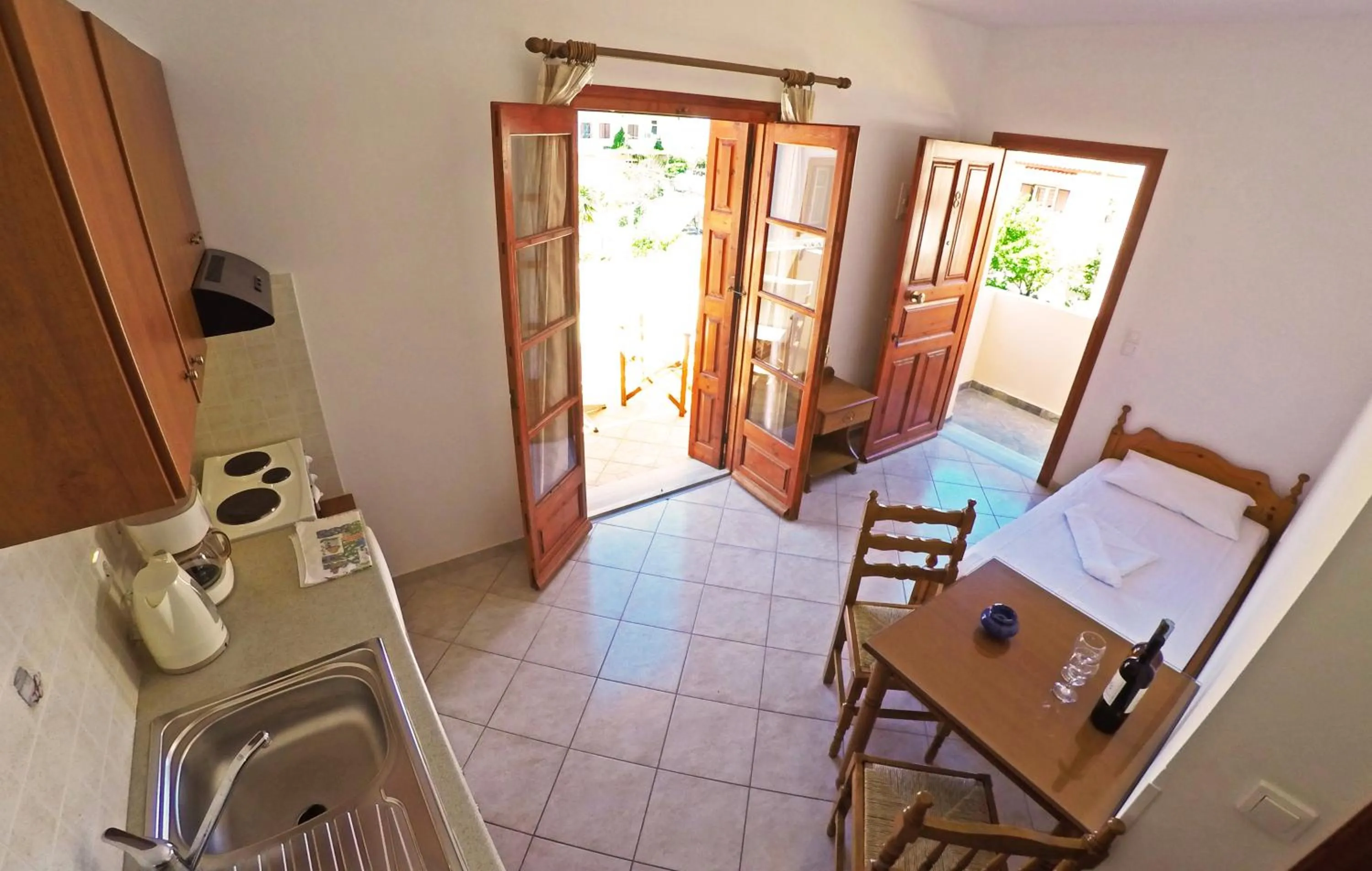 Dining area in Tarsanas Beach