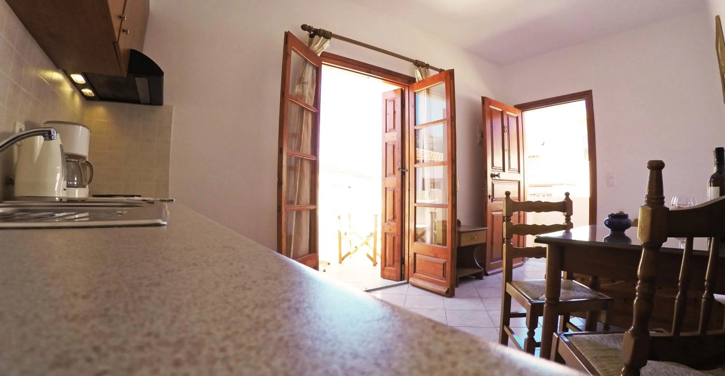 Photo of the whole room in Tarsanas Beach