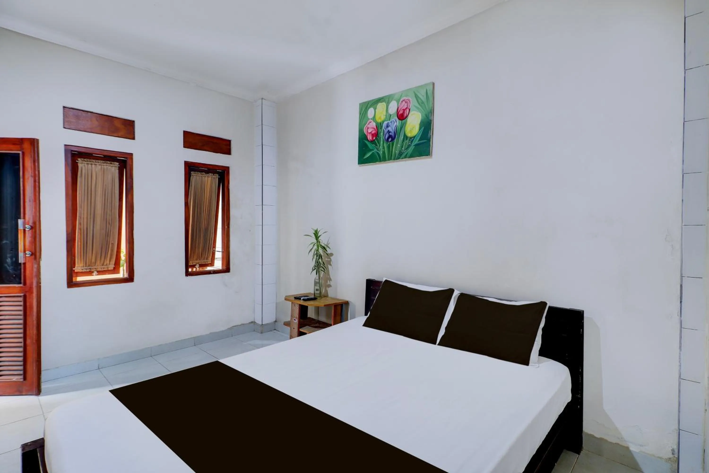 Bedroom, Bed in Collection O Budget Door Legian Inn @Poppies Road