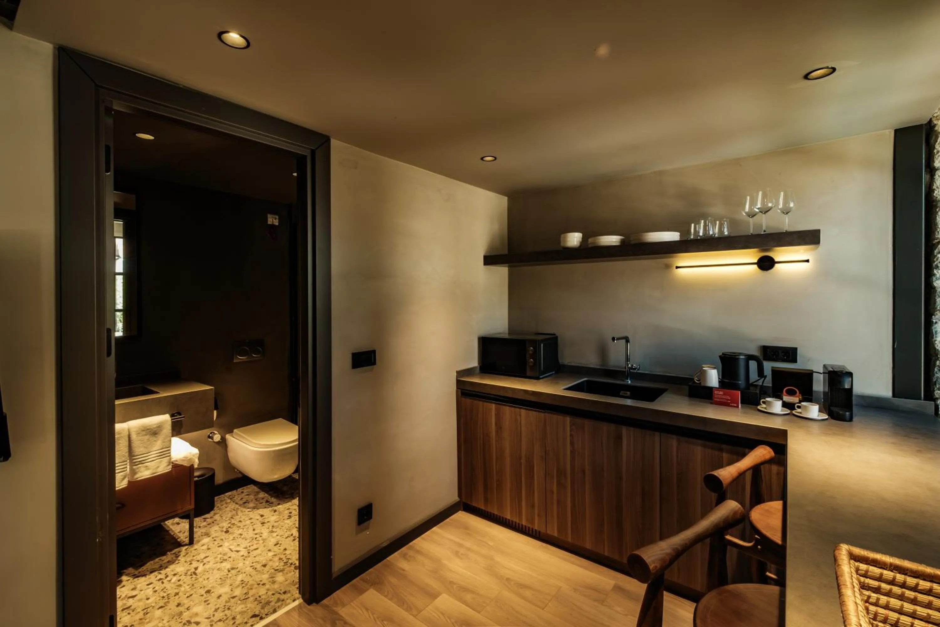 Kitchen or kitchenette in Lecole Hotel By Cityloft