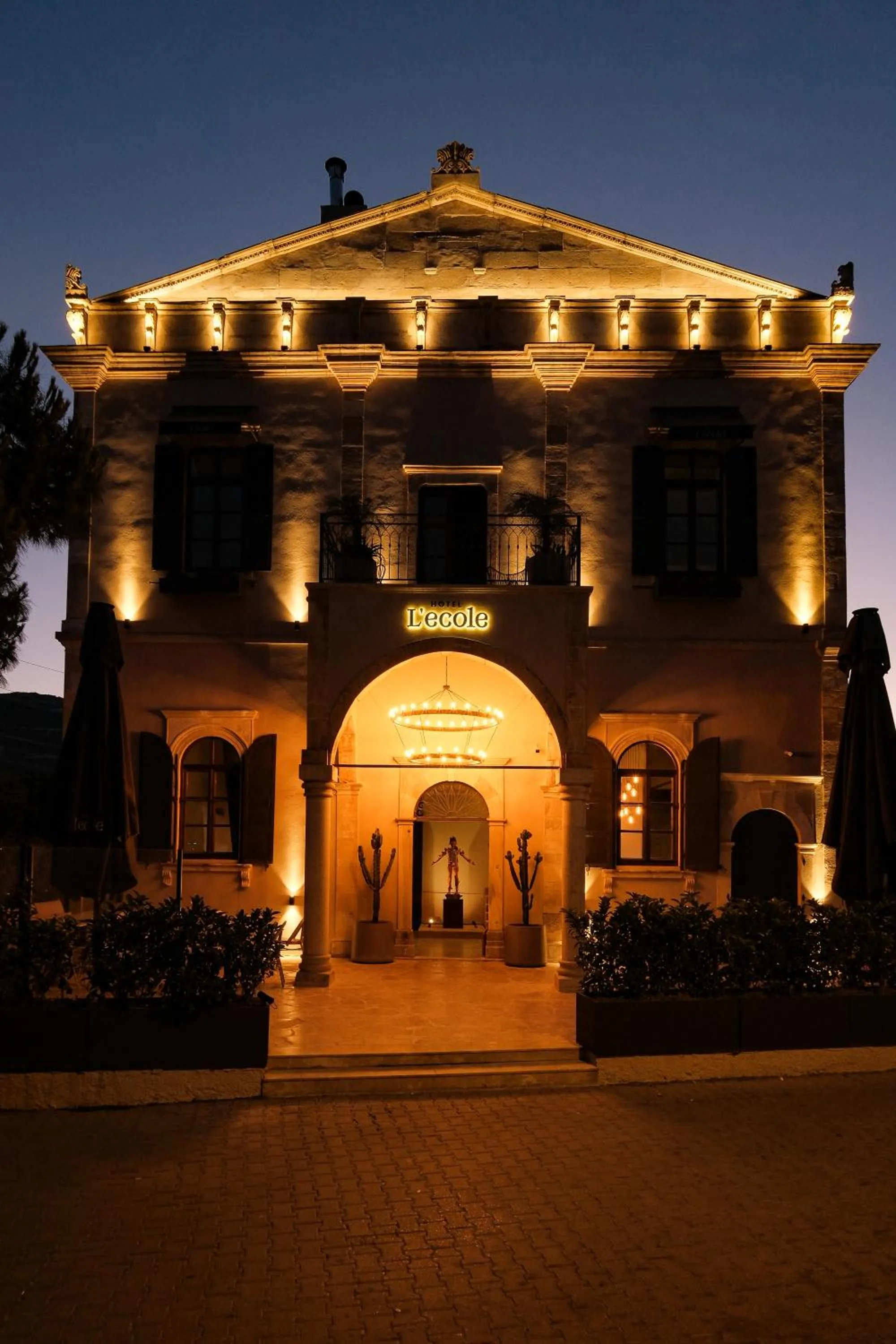 Property building in Lecole Hotel By Cityloft