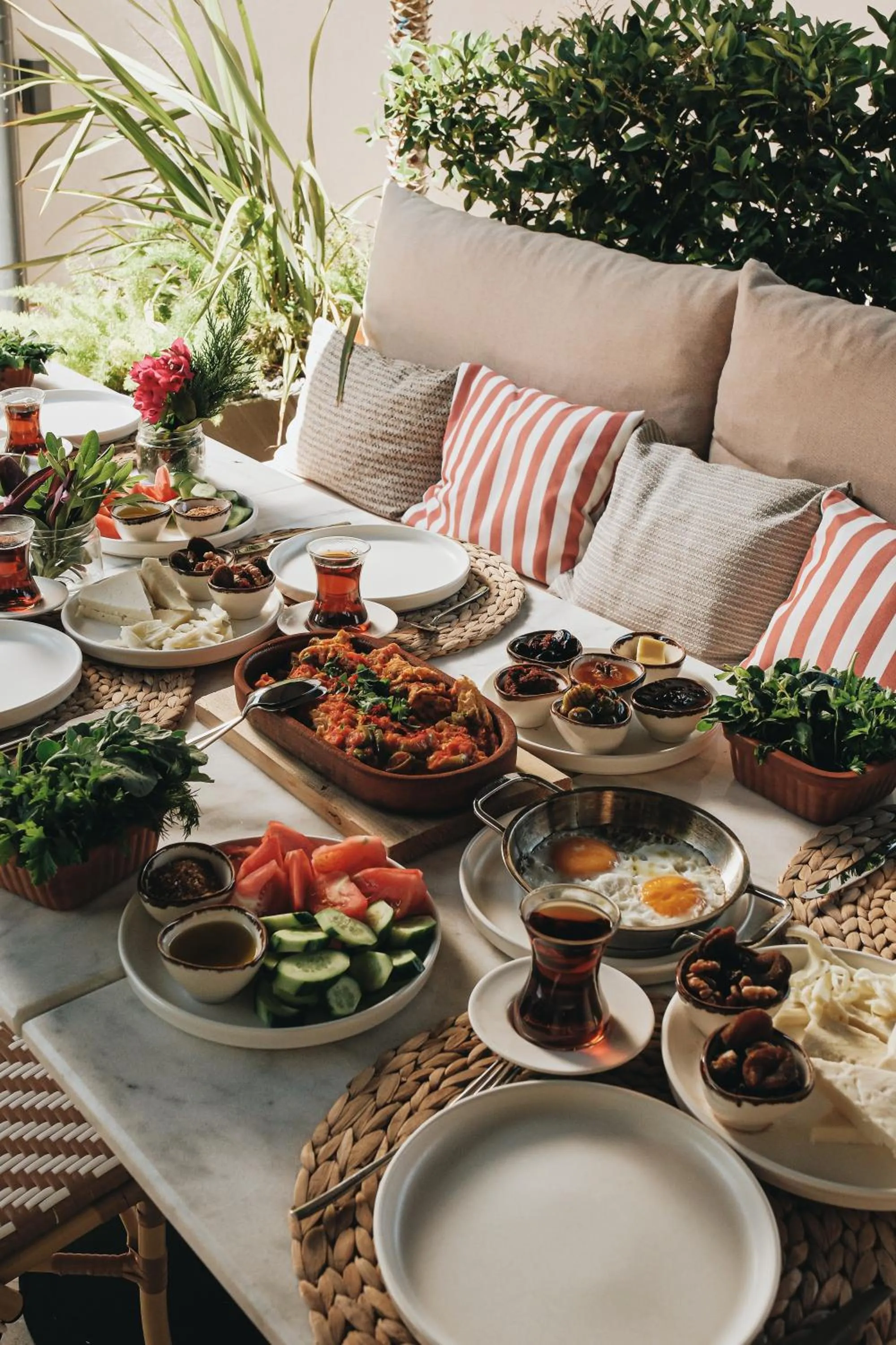 Continental breakfast in Lecole Hotel By Cityloft