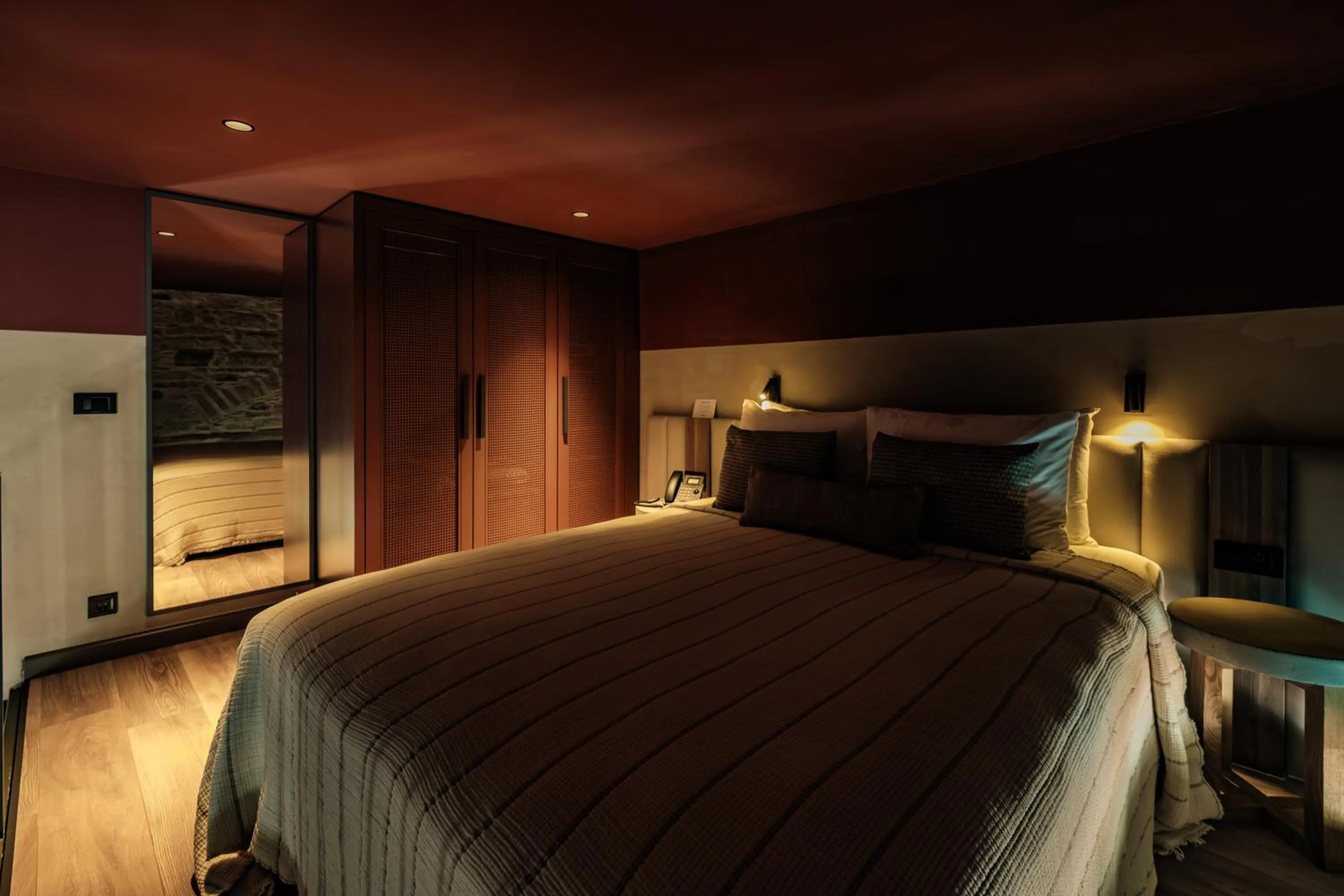 Bed in Lecole Hotel By Cityloft