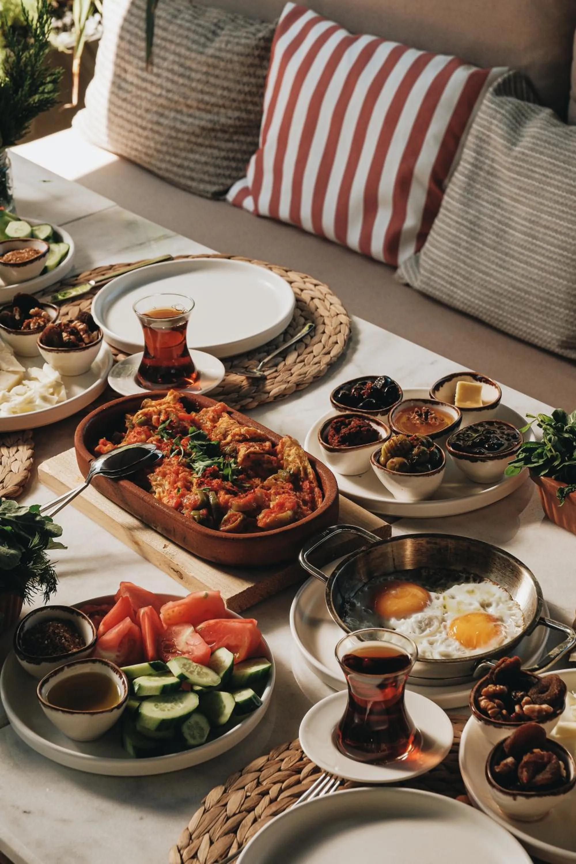 Continental breakfast in Lecole Hotel By Cityloft