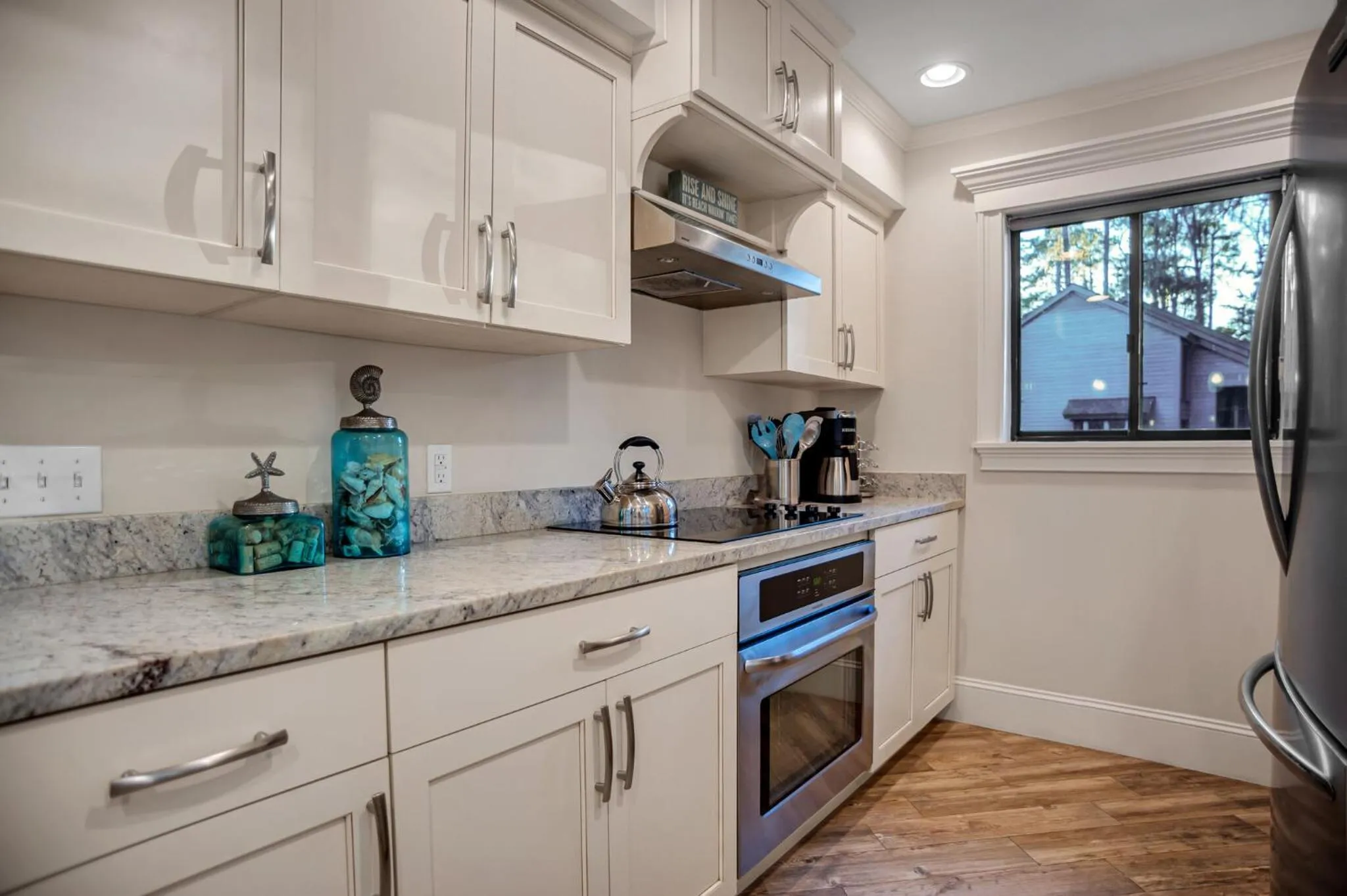 Kitchen or kitchenette in 2426 Inland Harbour at The Sea Pines Resort