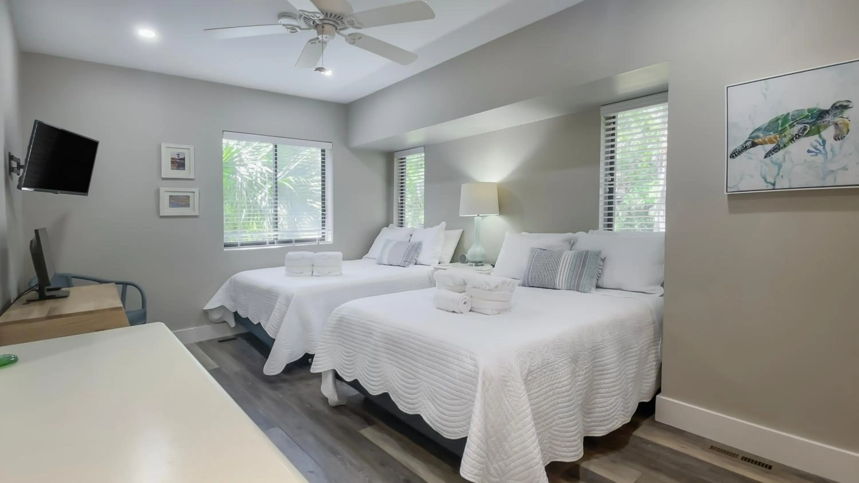 Bed in 505 Plantation Club Villas at The Sea Pines Resort