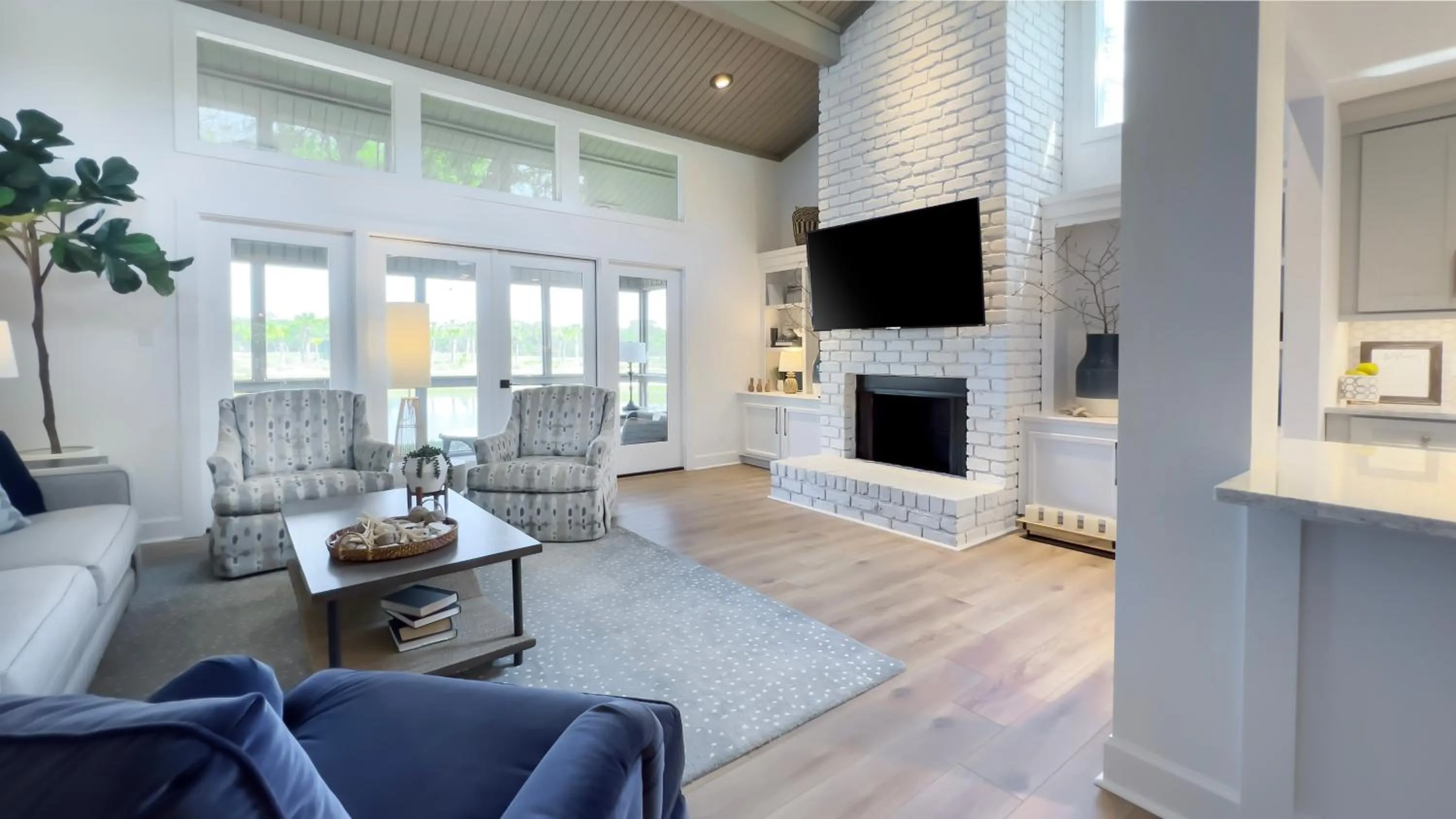 Photo of the whole room in 6959 Fairway One at The Sea Pines Resort