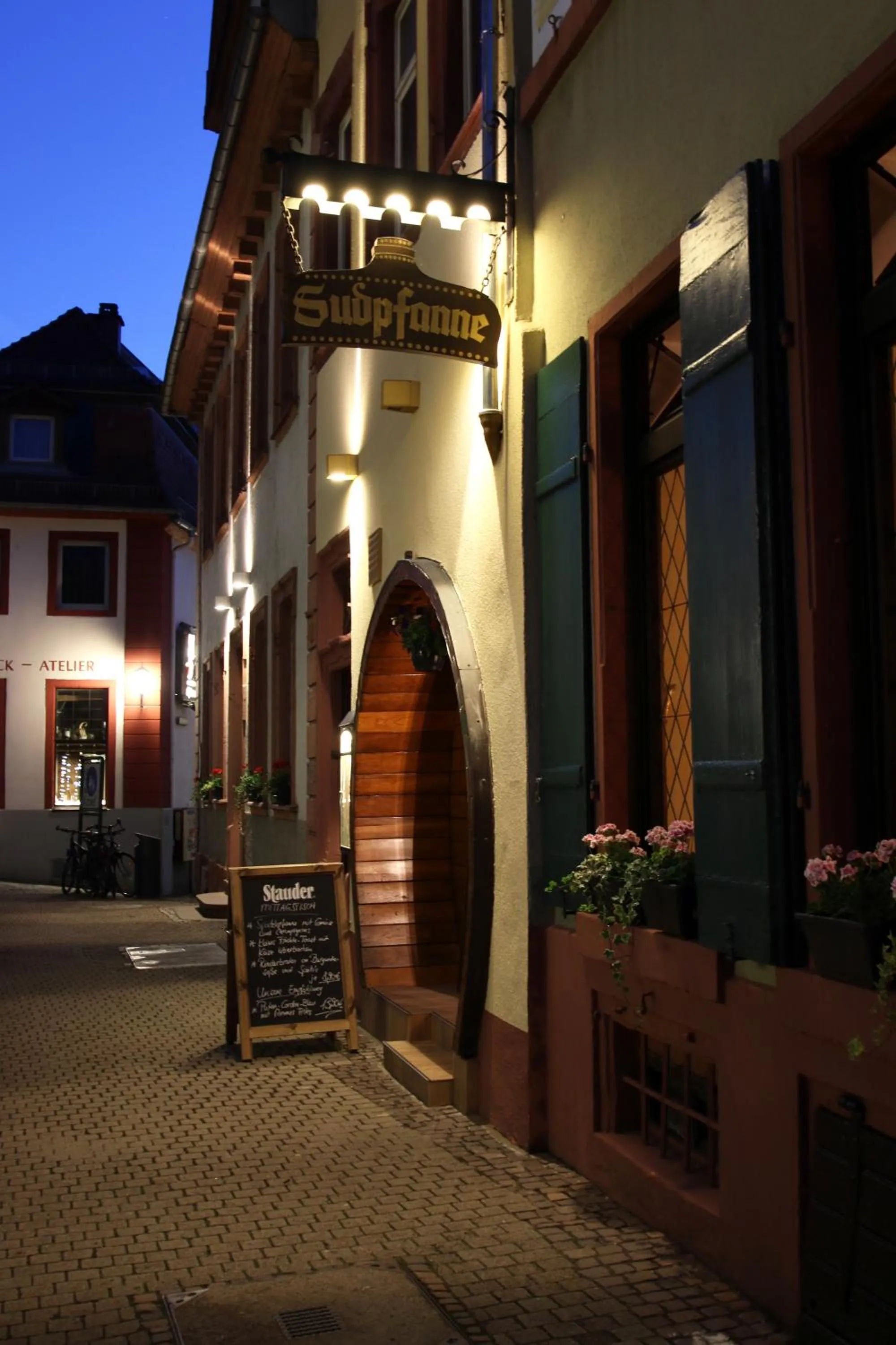 Restaurant/places to eat in Hotel Sudpfanne