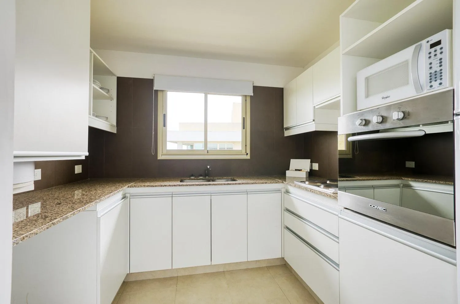 Kitchen or kitchenette in Albar Club de Mar