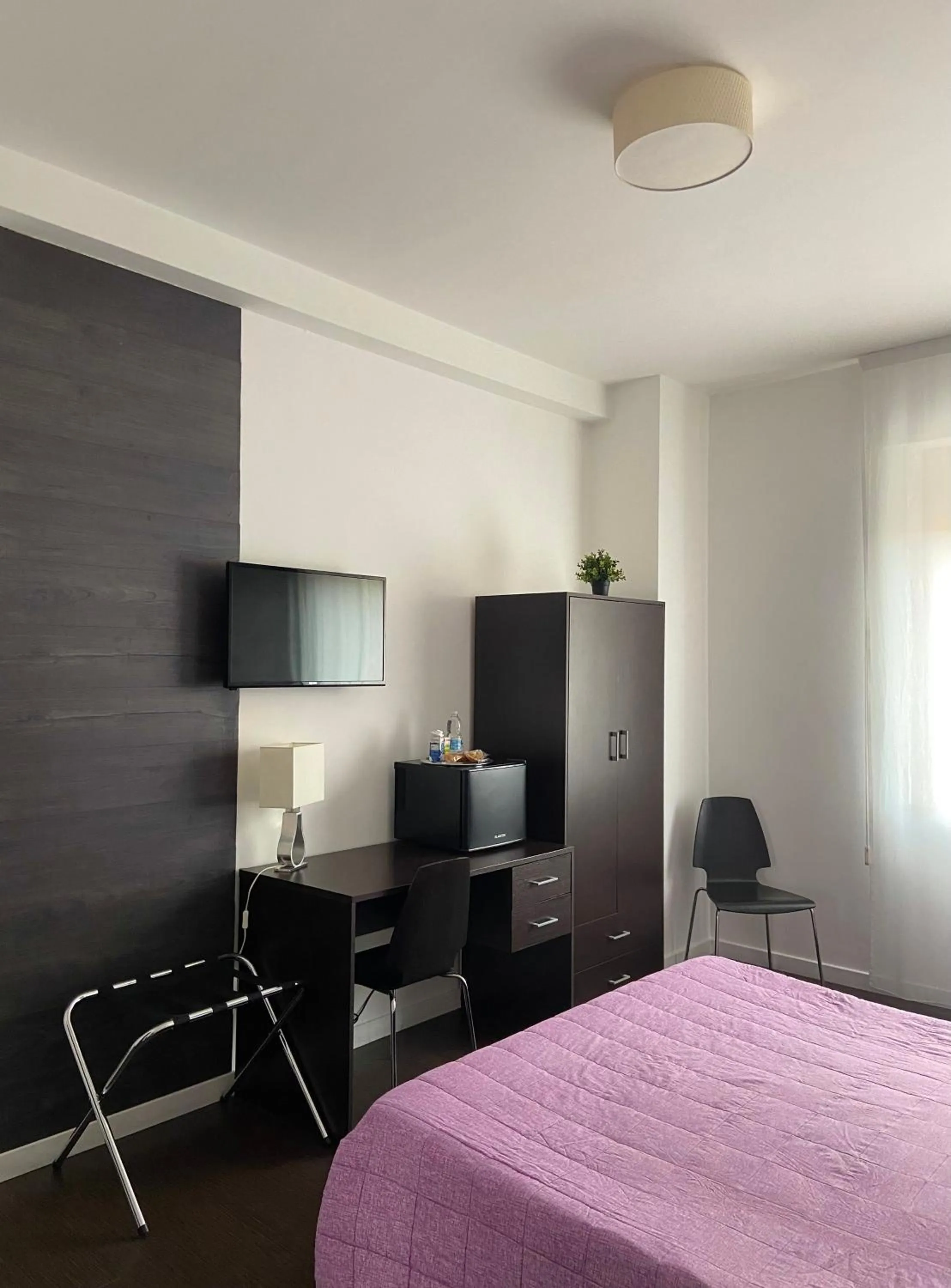 Seating area, Bed in Domus Corso Umberto 18 B&B