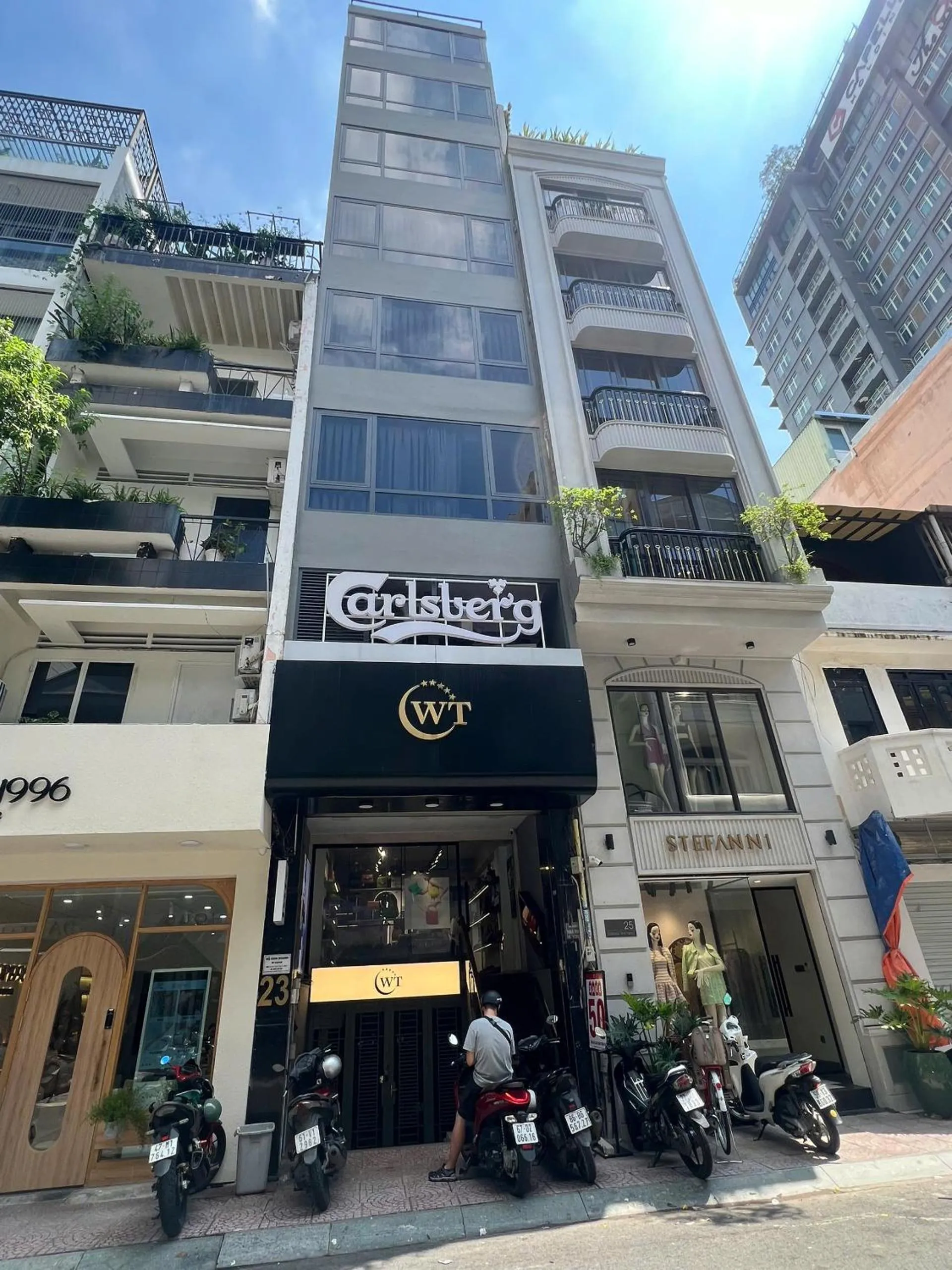 Property building in HomeAway Dang Thi Nhu