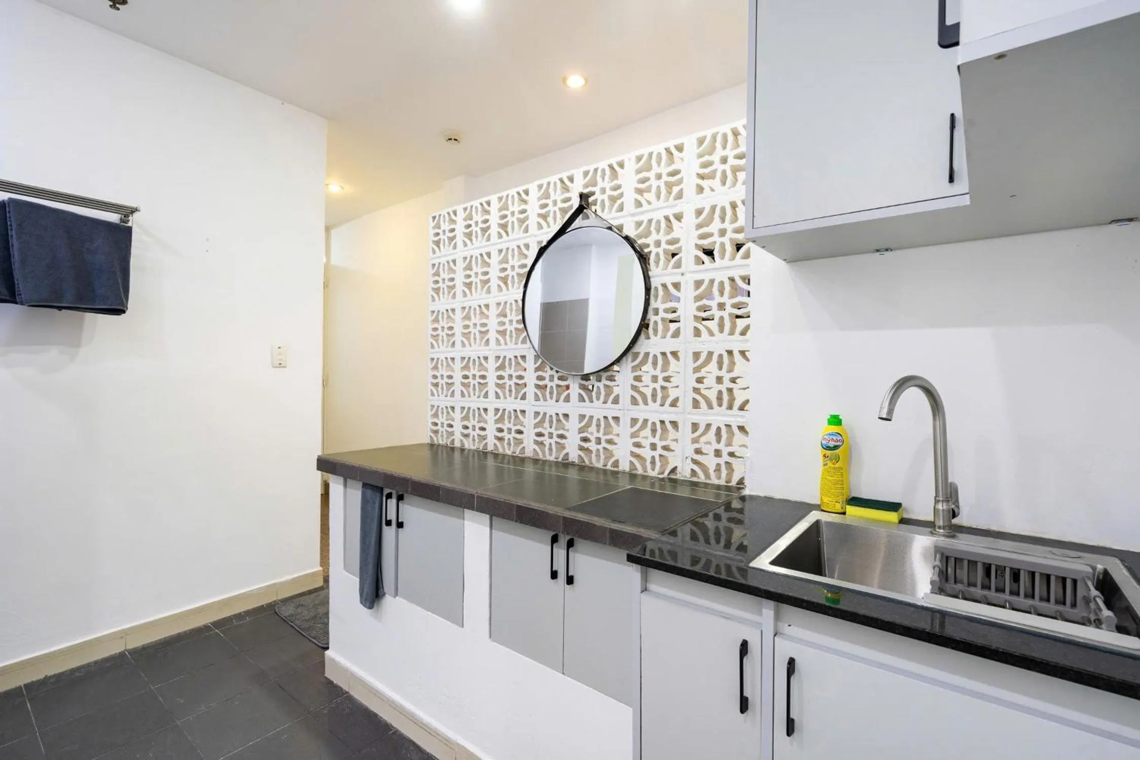 kitchen in HomeAway Dang Thi Nhu