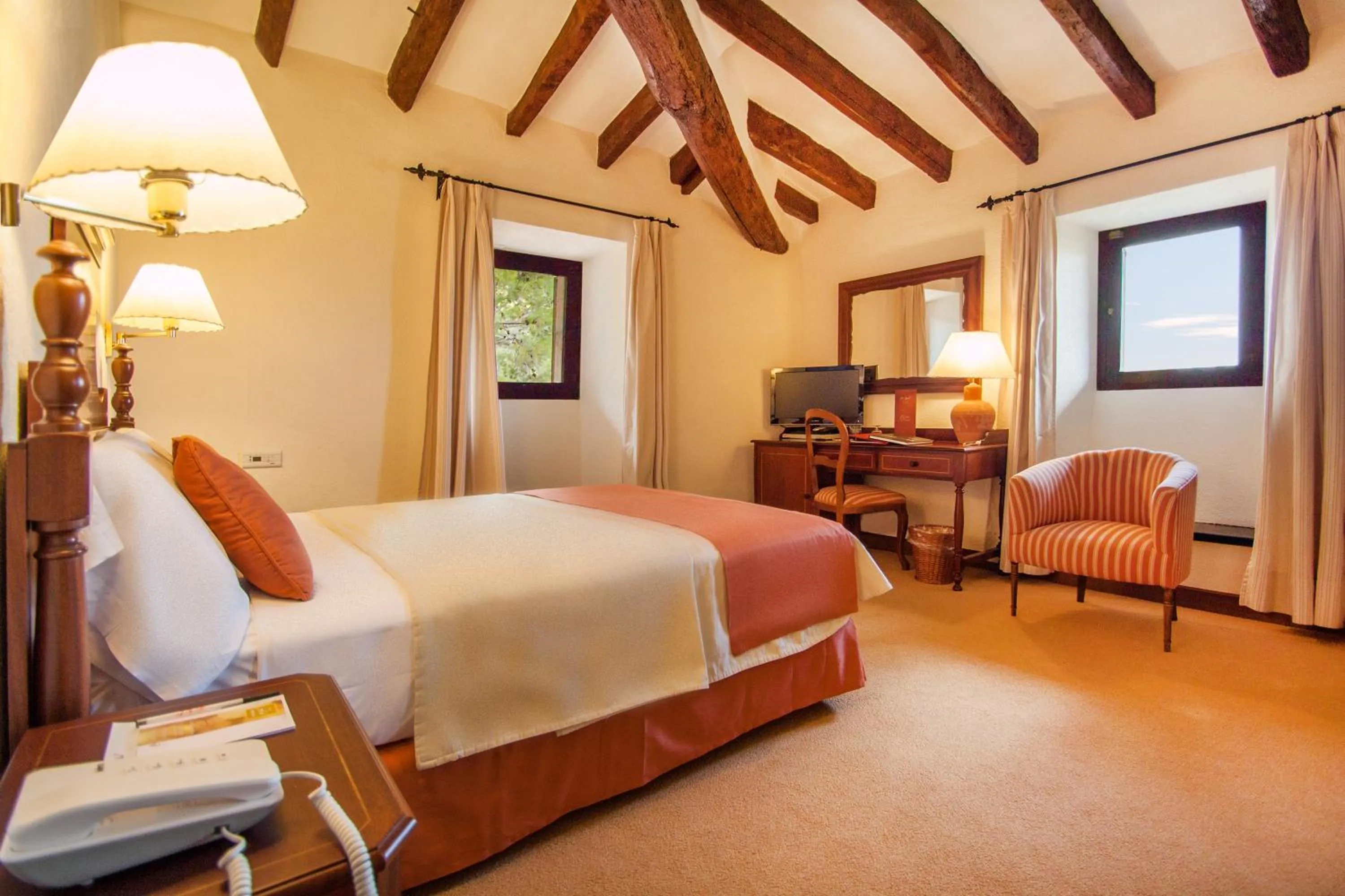 Bed in Es Moli Hotel