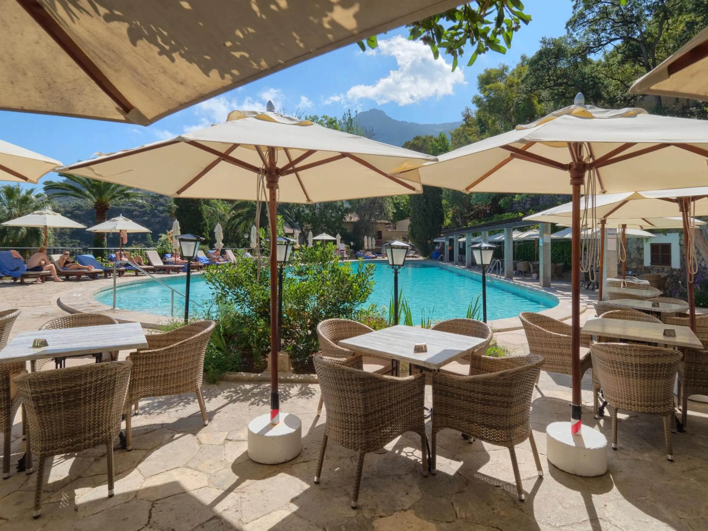 Restaurant/places to eat in Es Moli Hotel