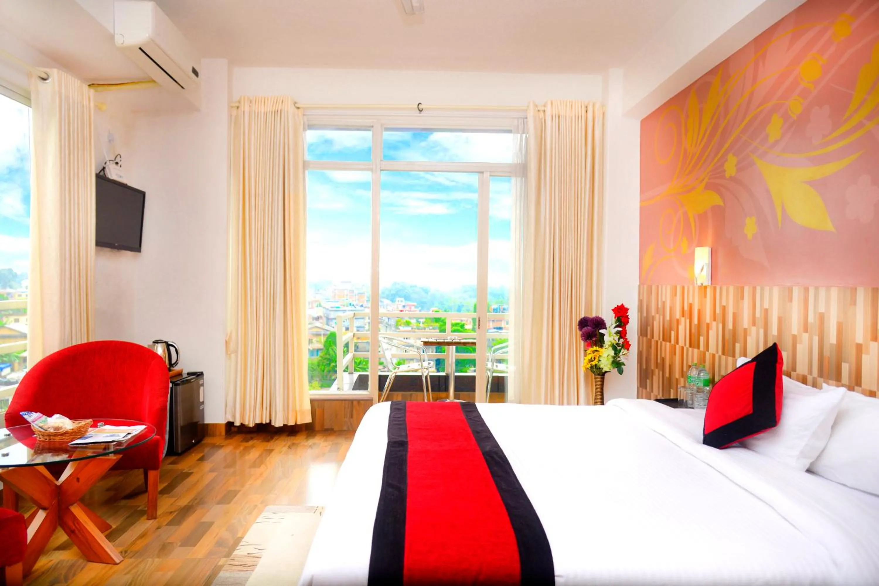 Bedroom, Bed in Hotel City Inn - Mountain View