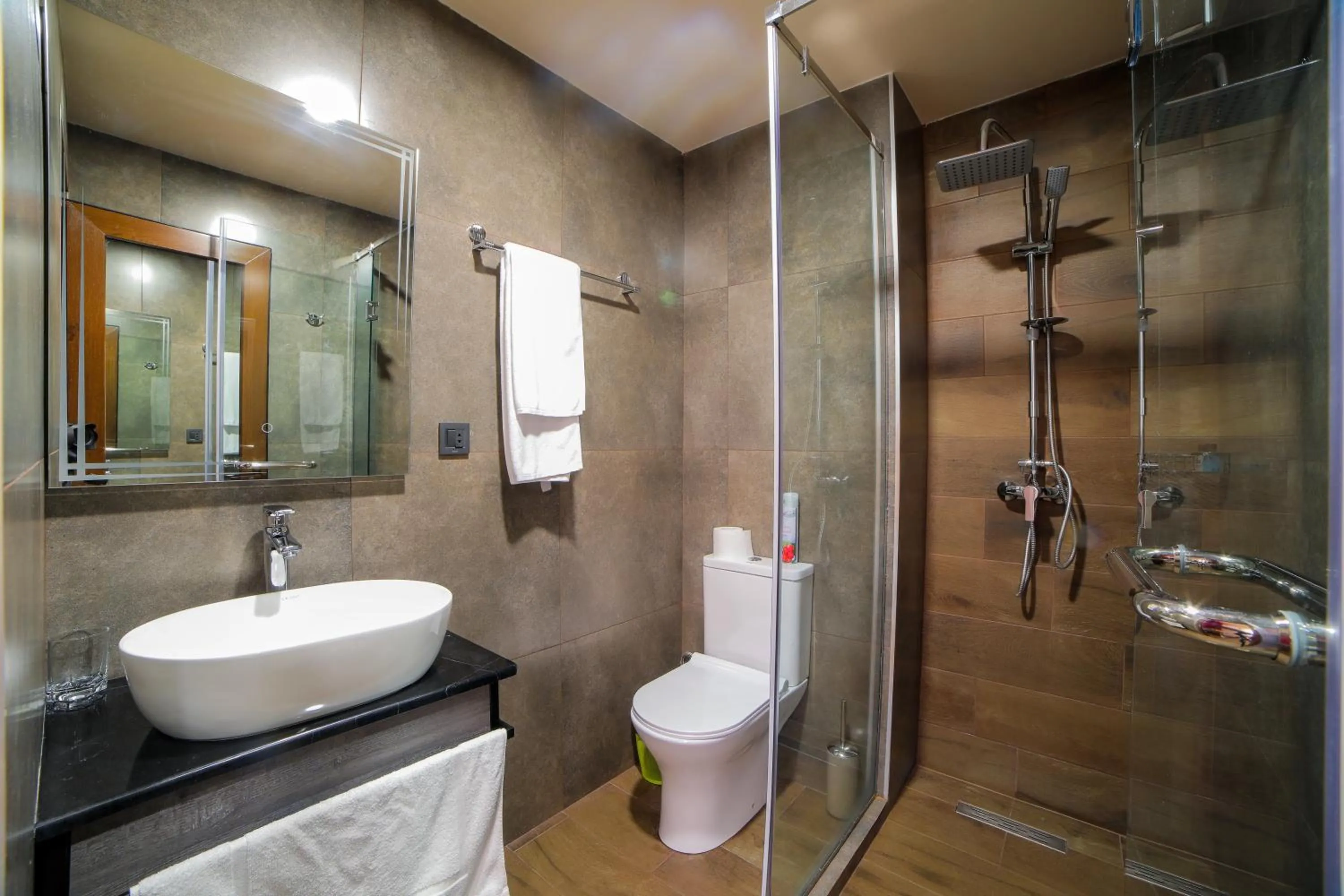 Bathroom in Elysium Gallery Hotel