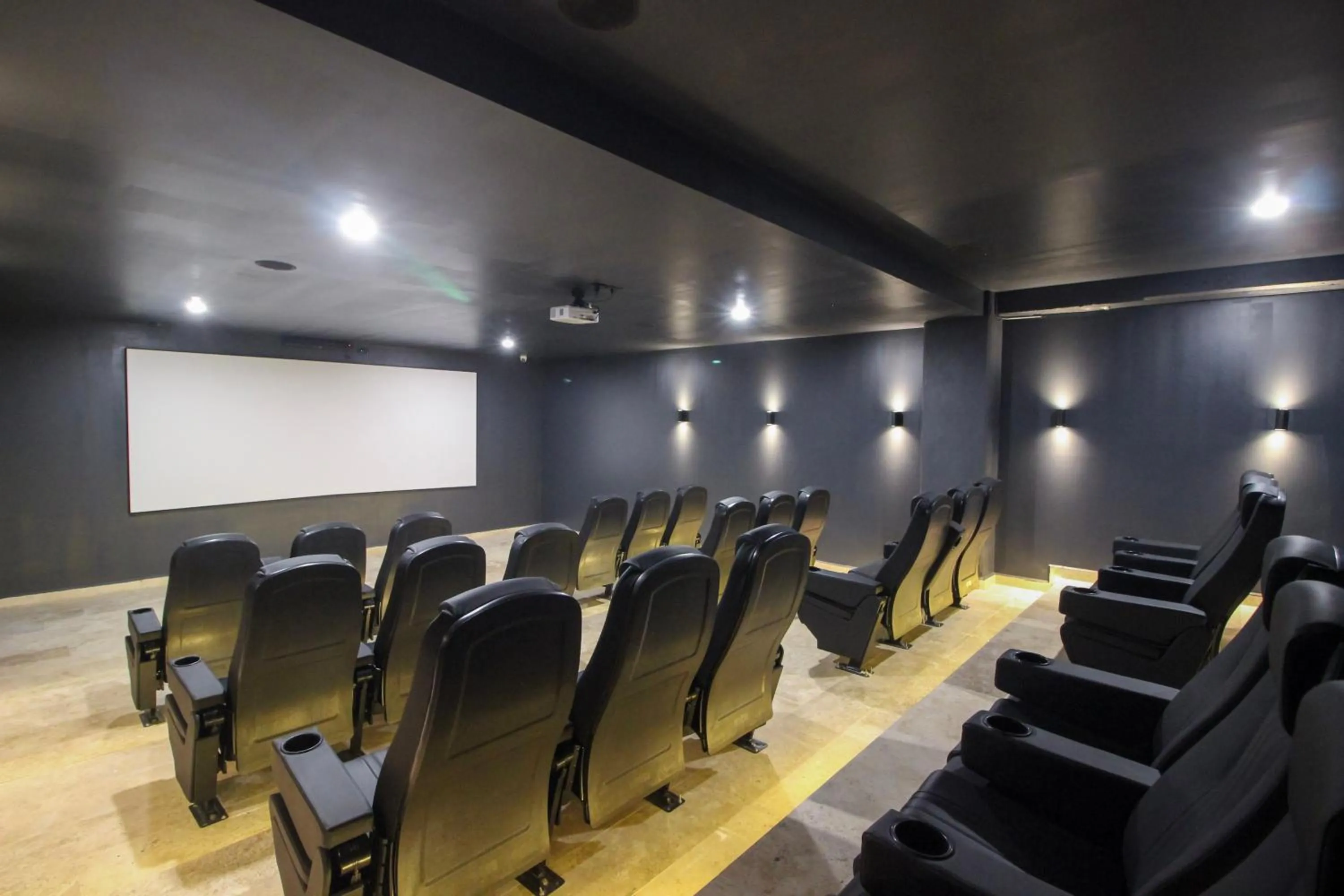 Activities in Best Condo with Rooftop Pool, Gym, Coworking, Cinema