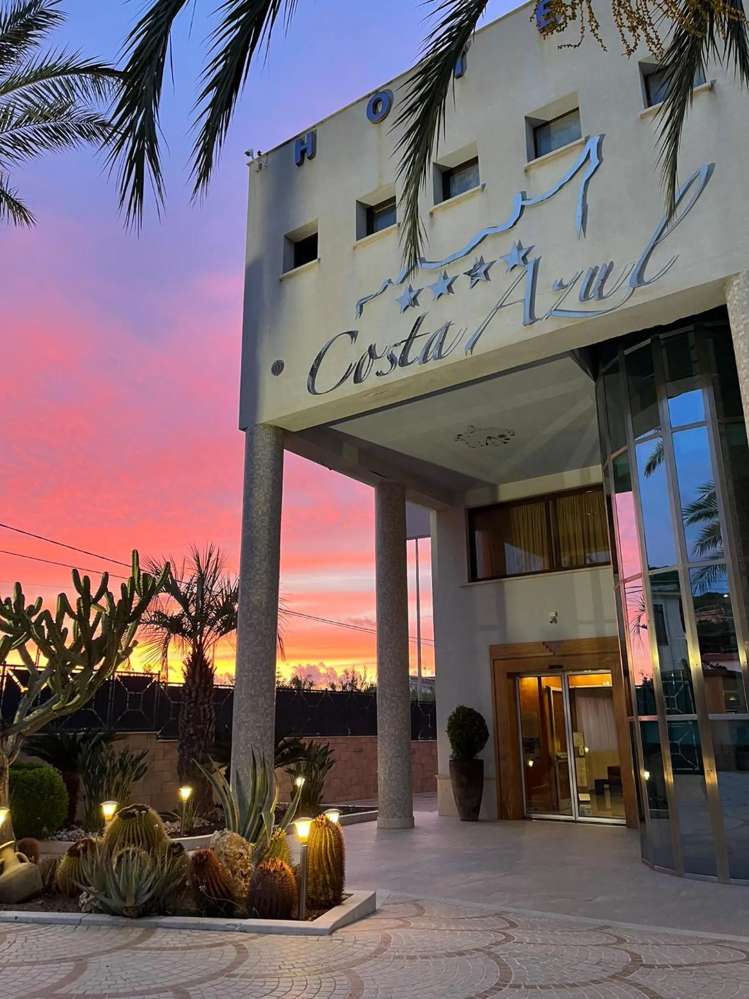 Property building in Hotel Costa Azul