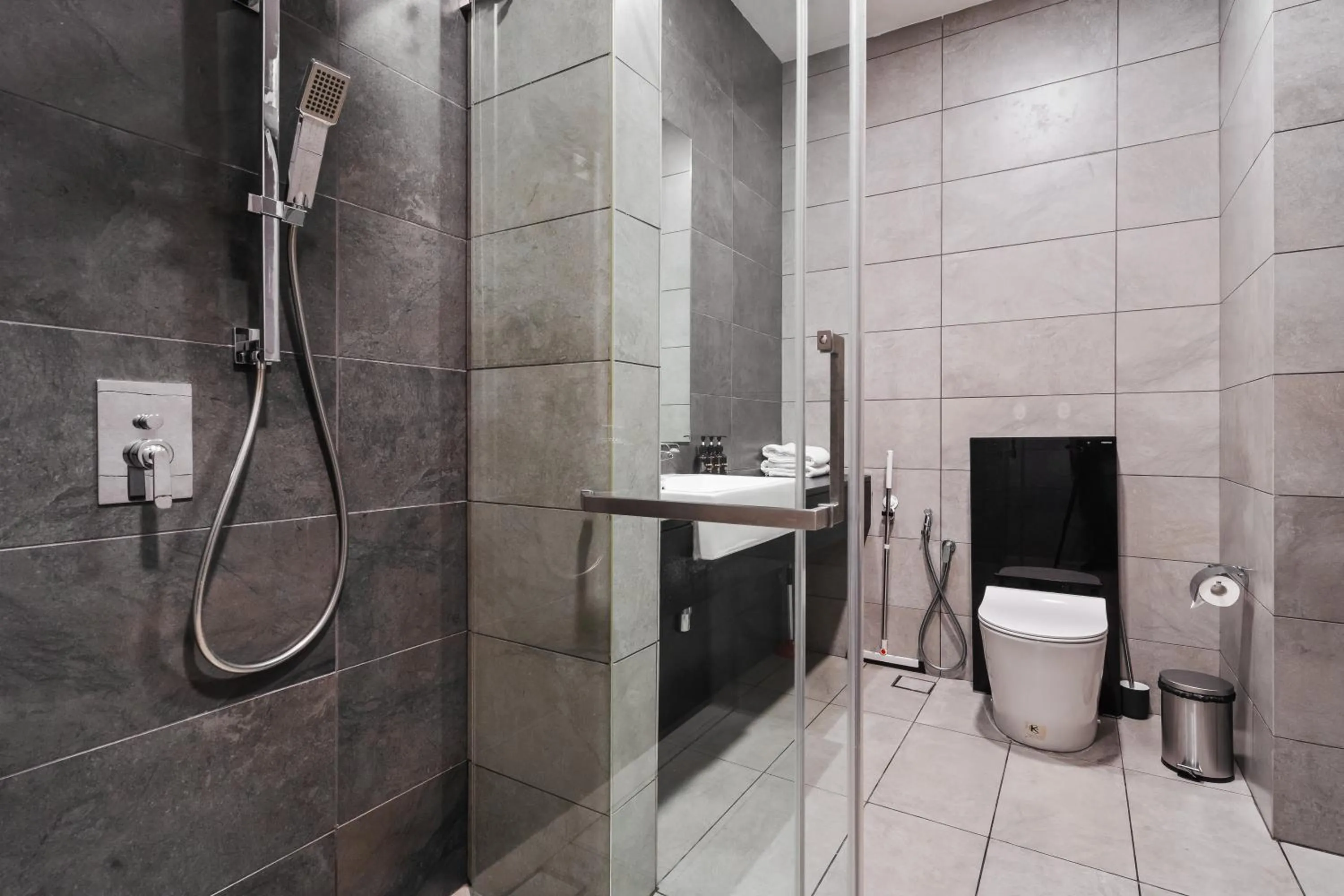 Shower in Opus by Soulasia