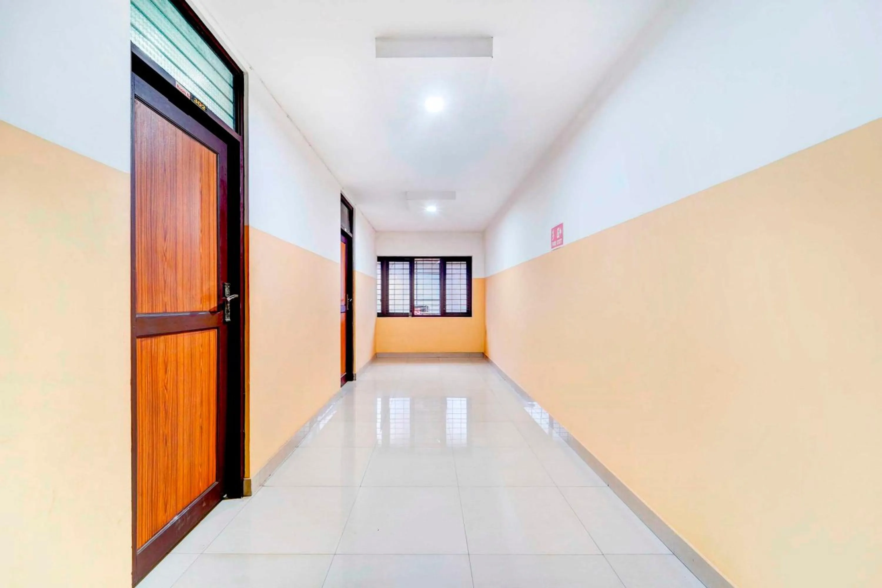 Lobby or reception in Collection O Kunnamangalam Near Bus Stand