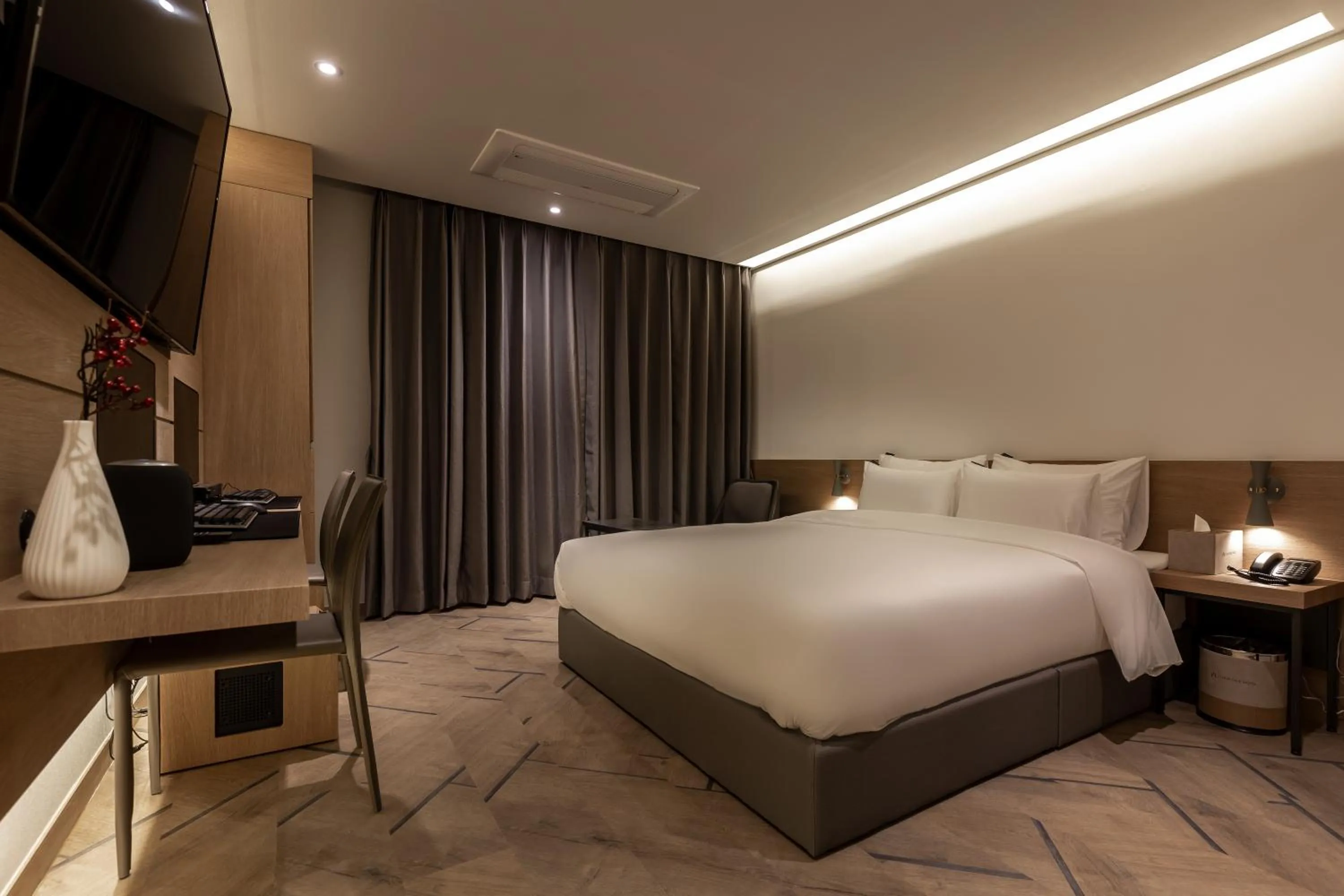 Bed in 21 Heritage Hotel