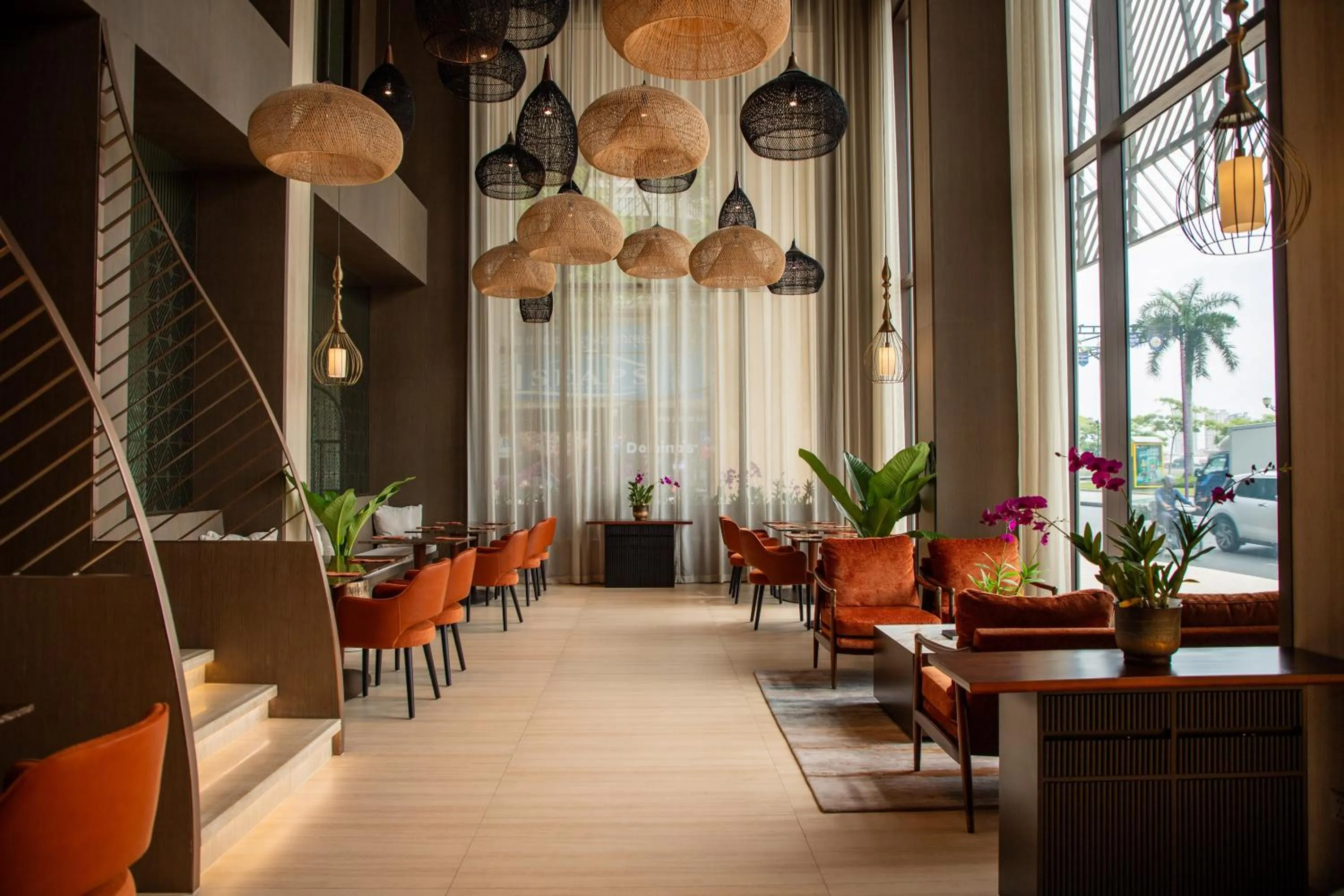 Restaurant/places to eat in SOMA HOTEL Riverside