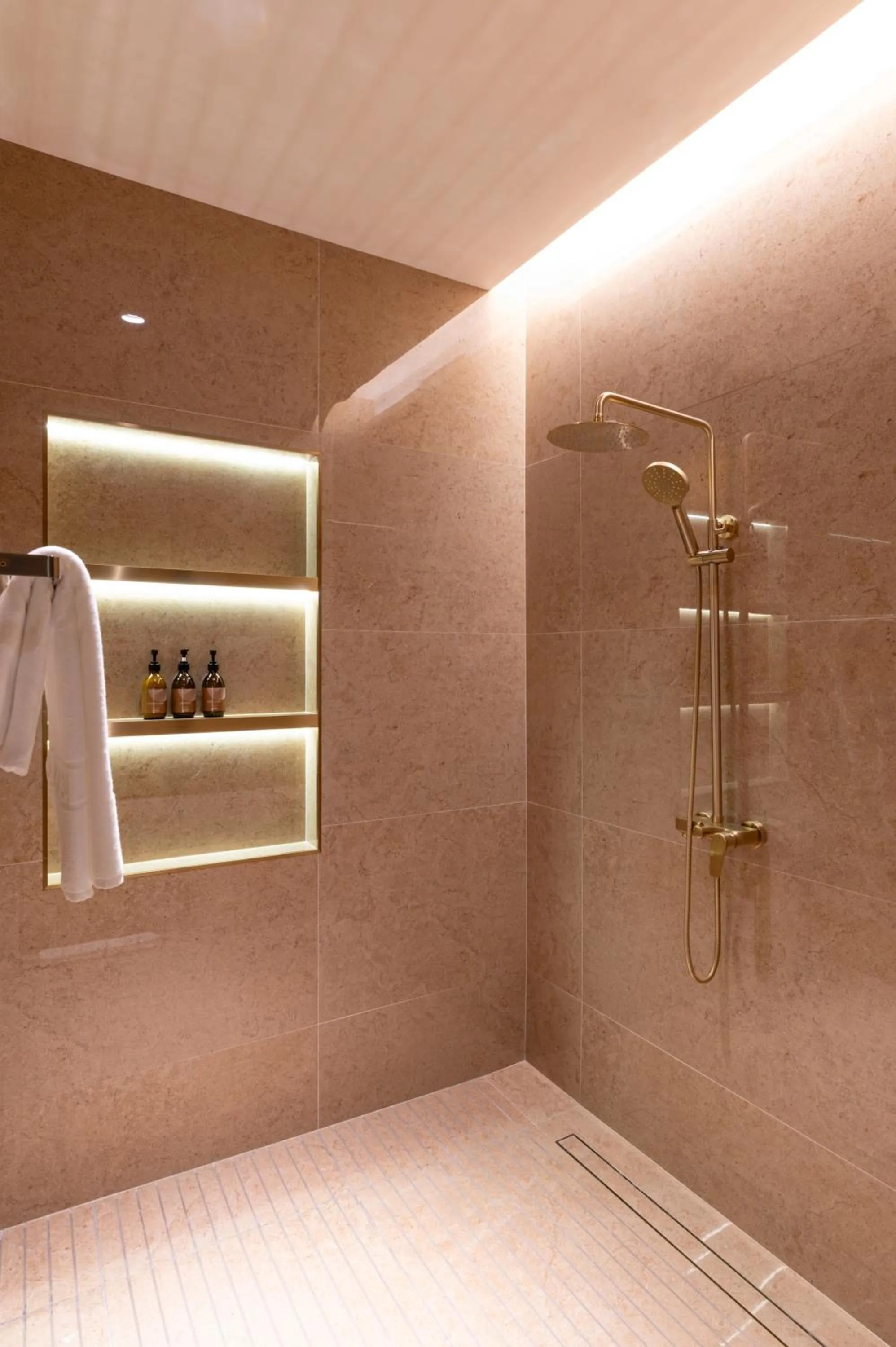 SOMA HOTEL Riverside