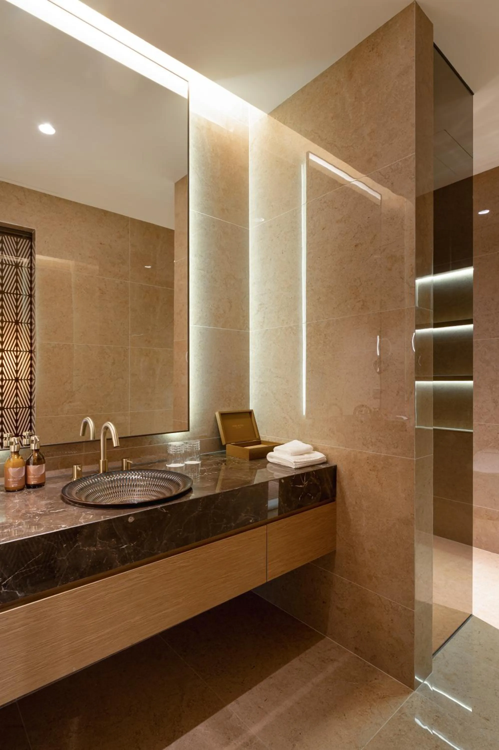 SOMA HOTEL Riverside