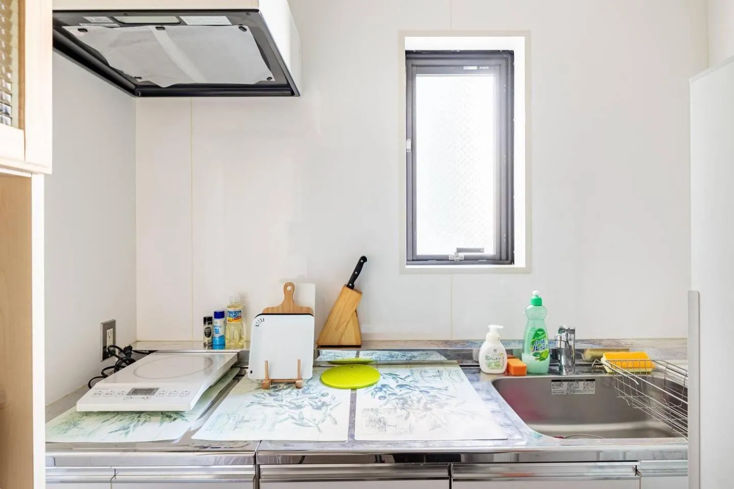 Kitchen or kitchenette in Kizen Villa