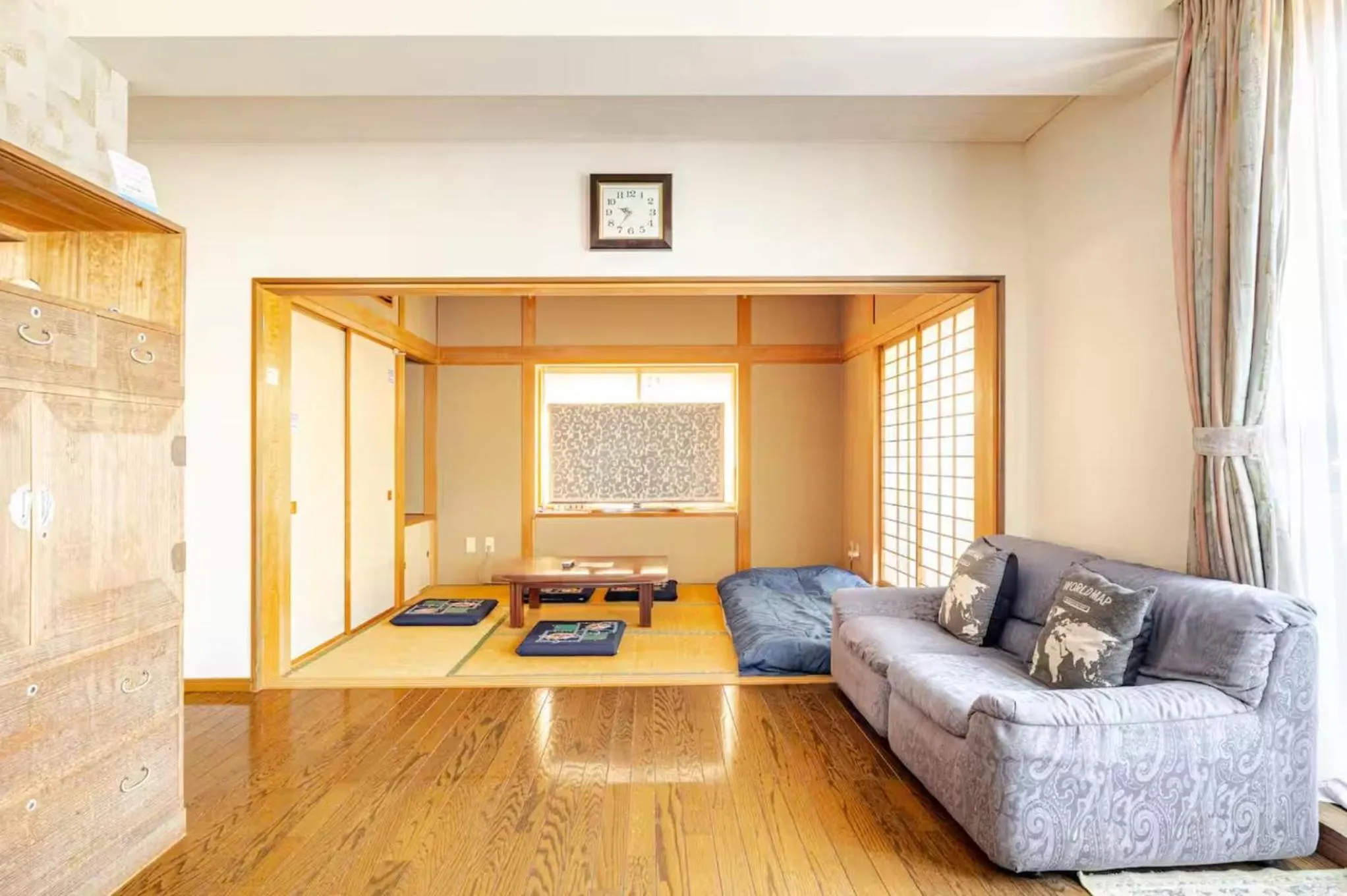 Living room in Kizen Villa