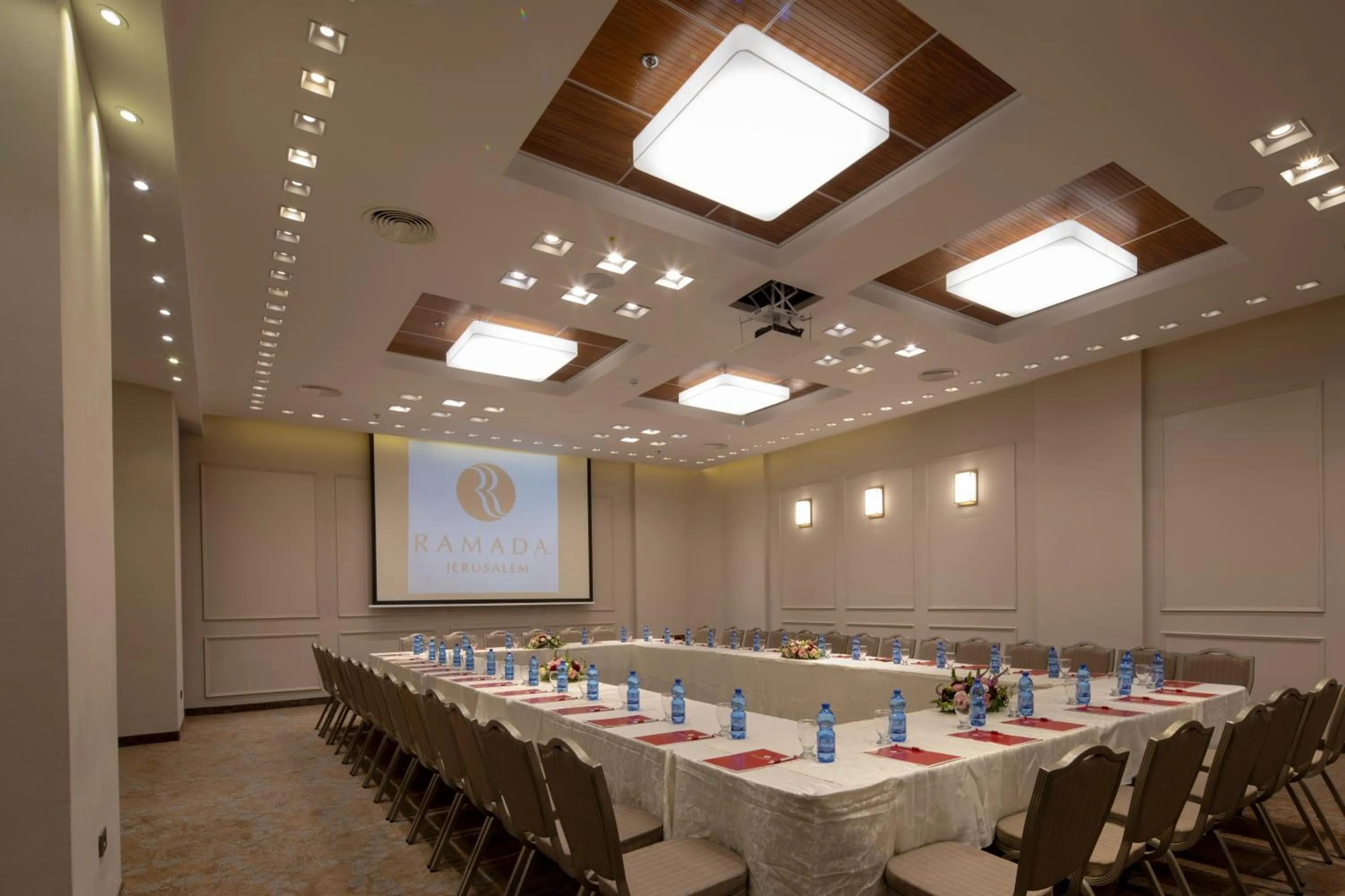 Banquet/Function facilities in Ramada Jerusalem Hotel