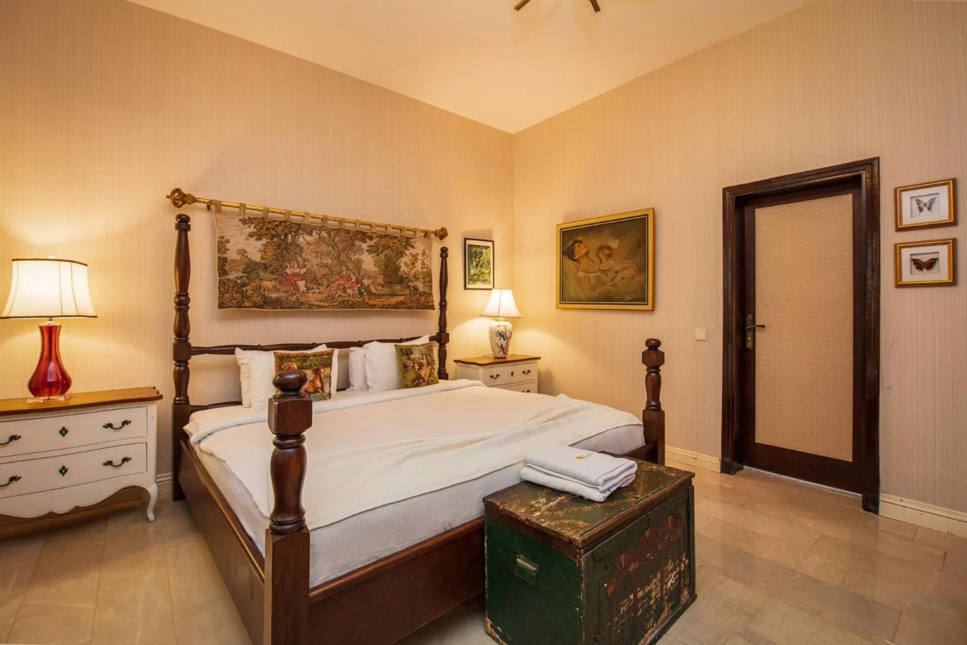 Bed in Layla Gocek Adults only